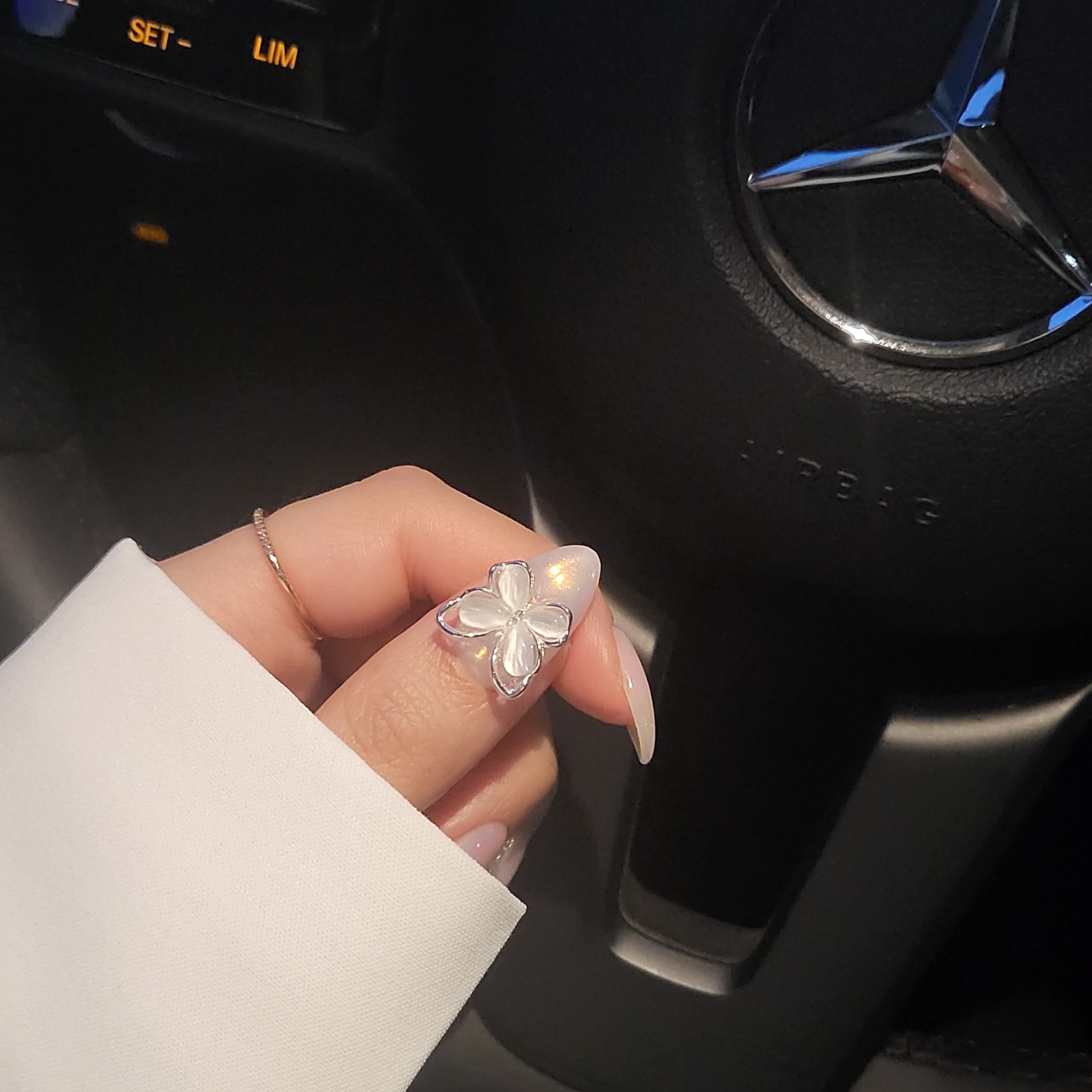 오뉴월뷰티 대표 이미지