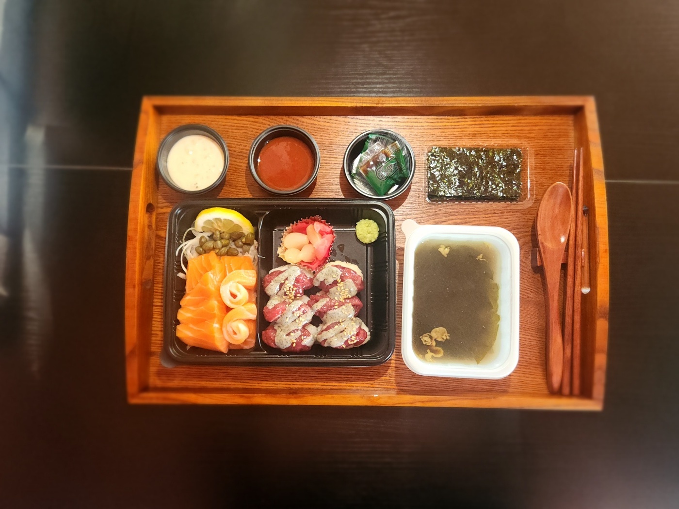 오늘은육회내일은연어