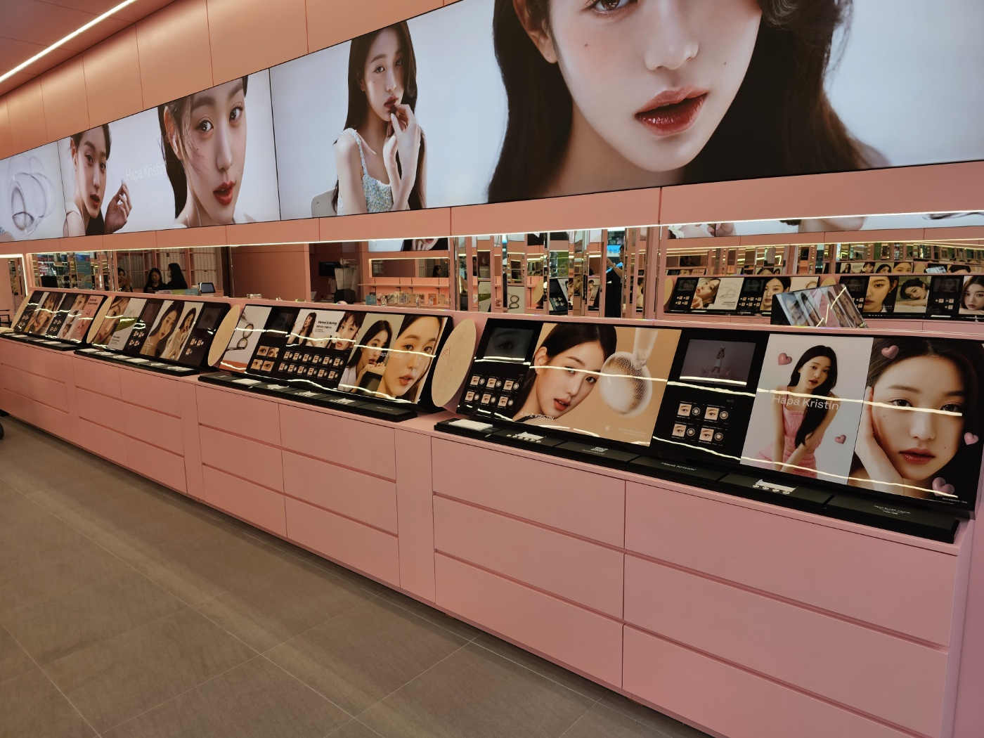 하파크리스틴 강남역점 대표 이미지