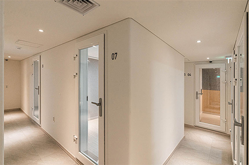 3번째 스튜디오 사진