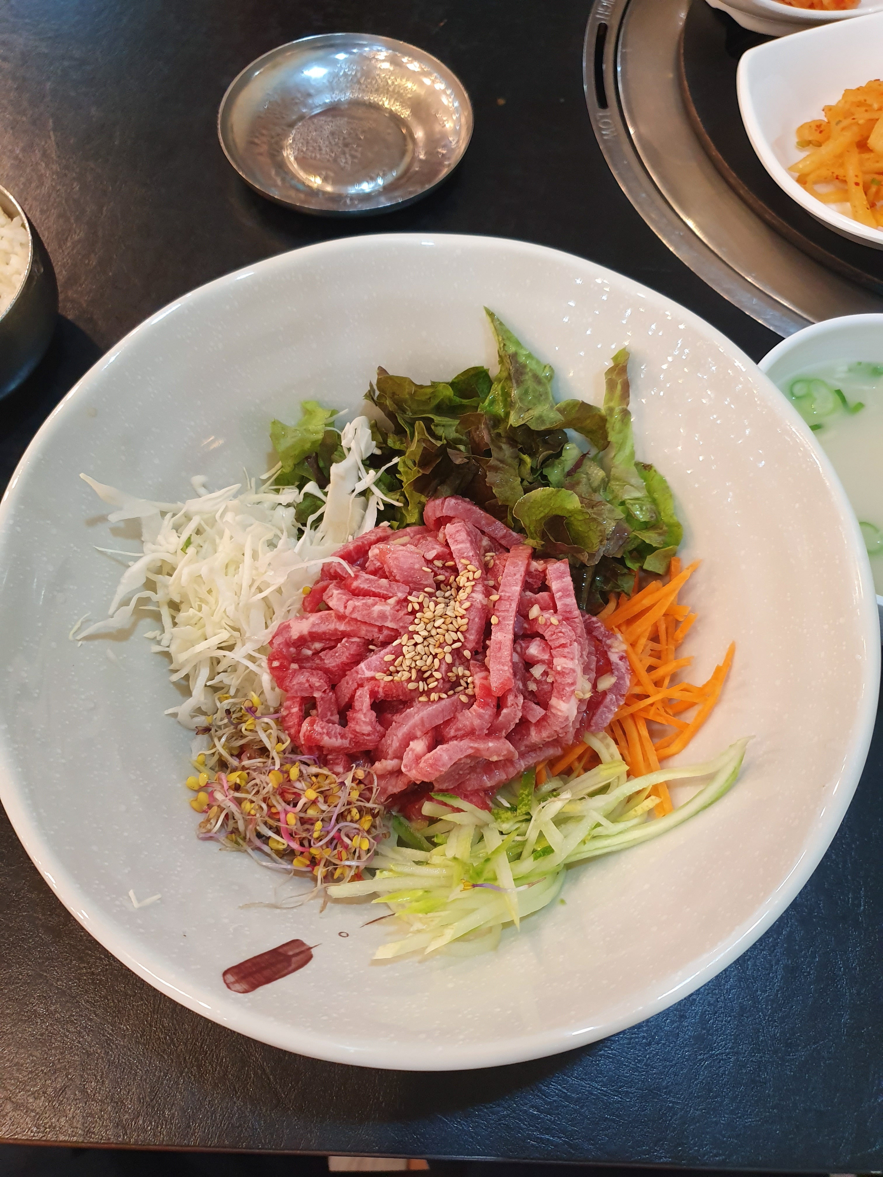 육회비빔밥