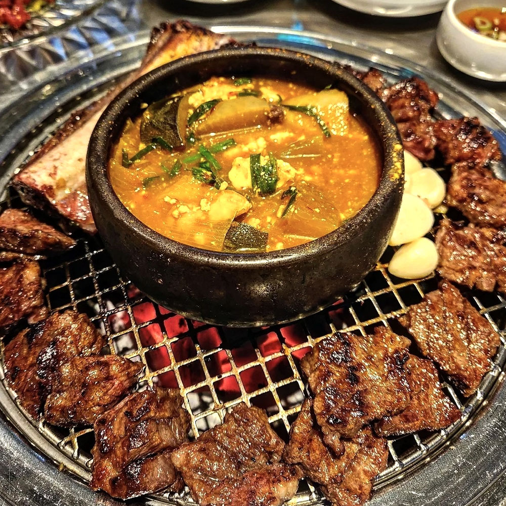 청기와타운 신사역점