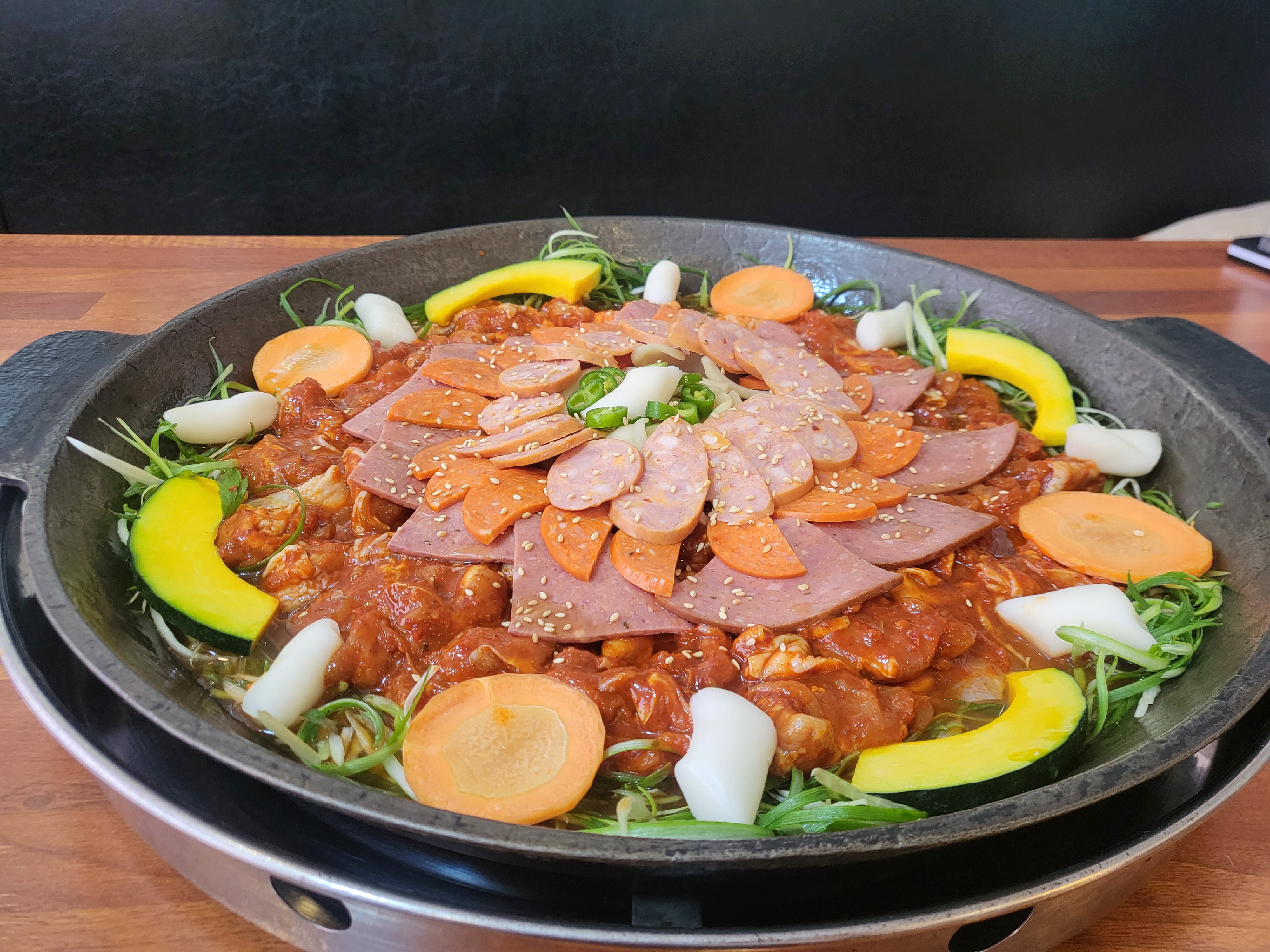 노작골부대찌개 동탄닭갈비