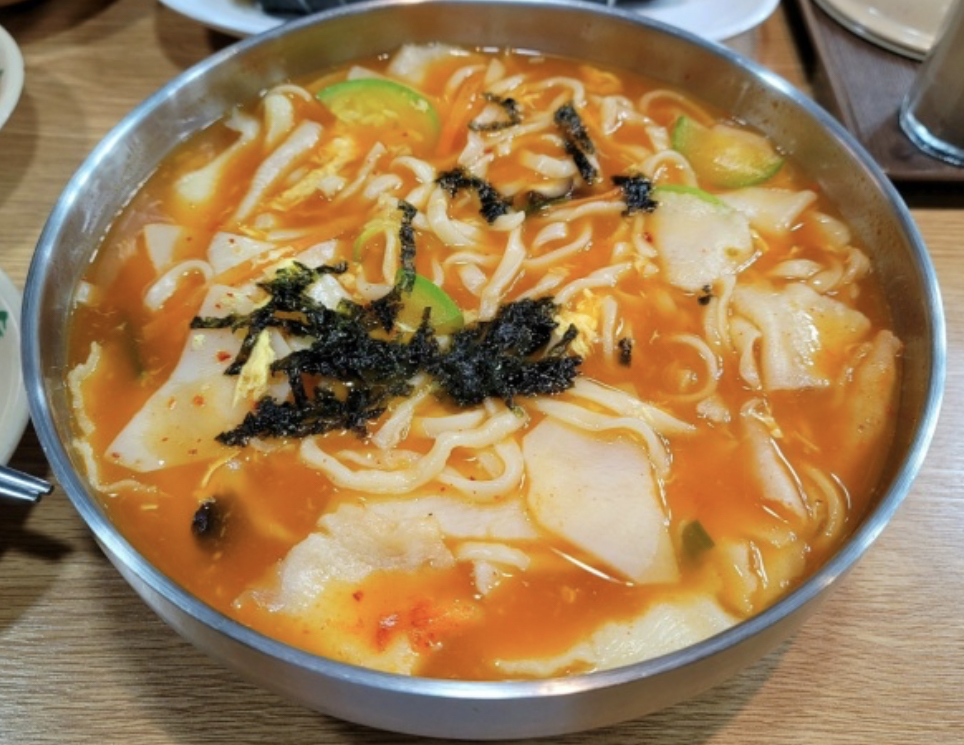 공릉동원조멸치국수 신중동점