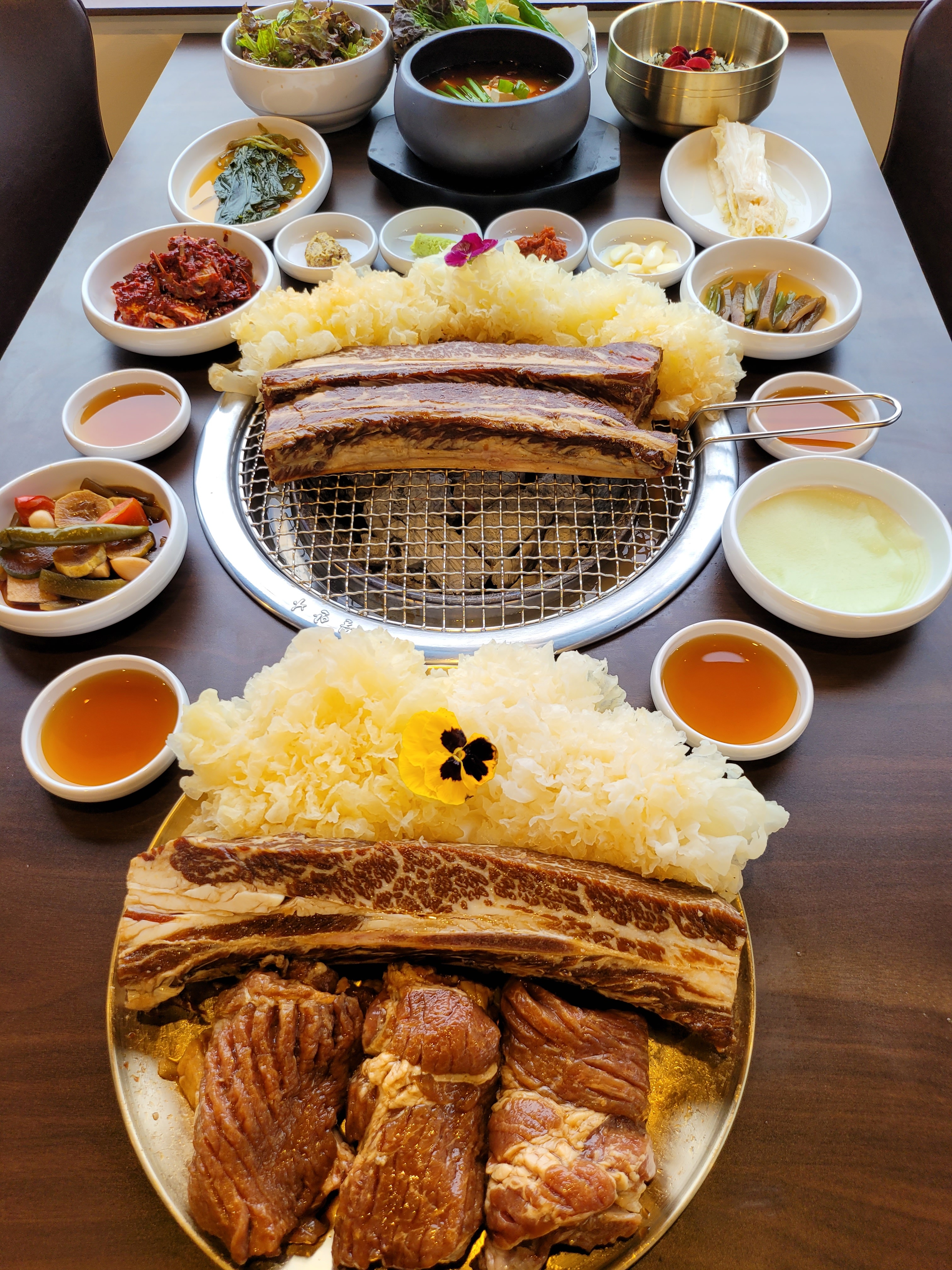 본가숯불돼지갈비 수성못점