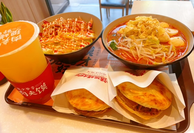 미스터용차이나버거 독산점