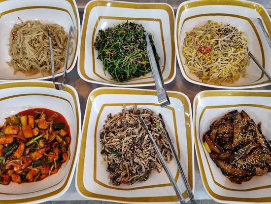 찬뜰한식뷔페