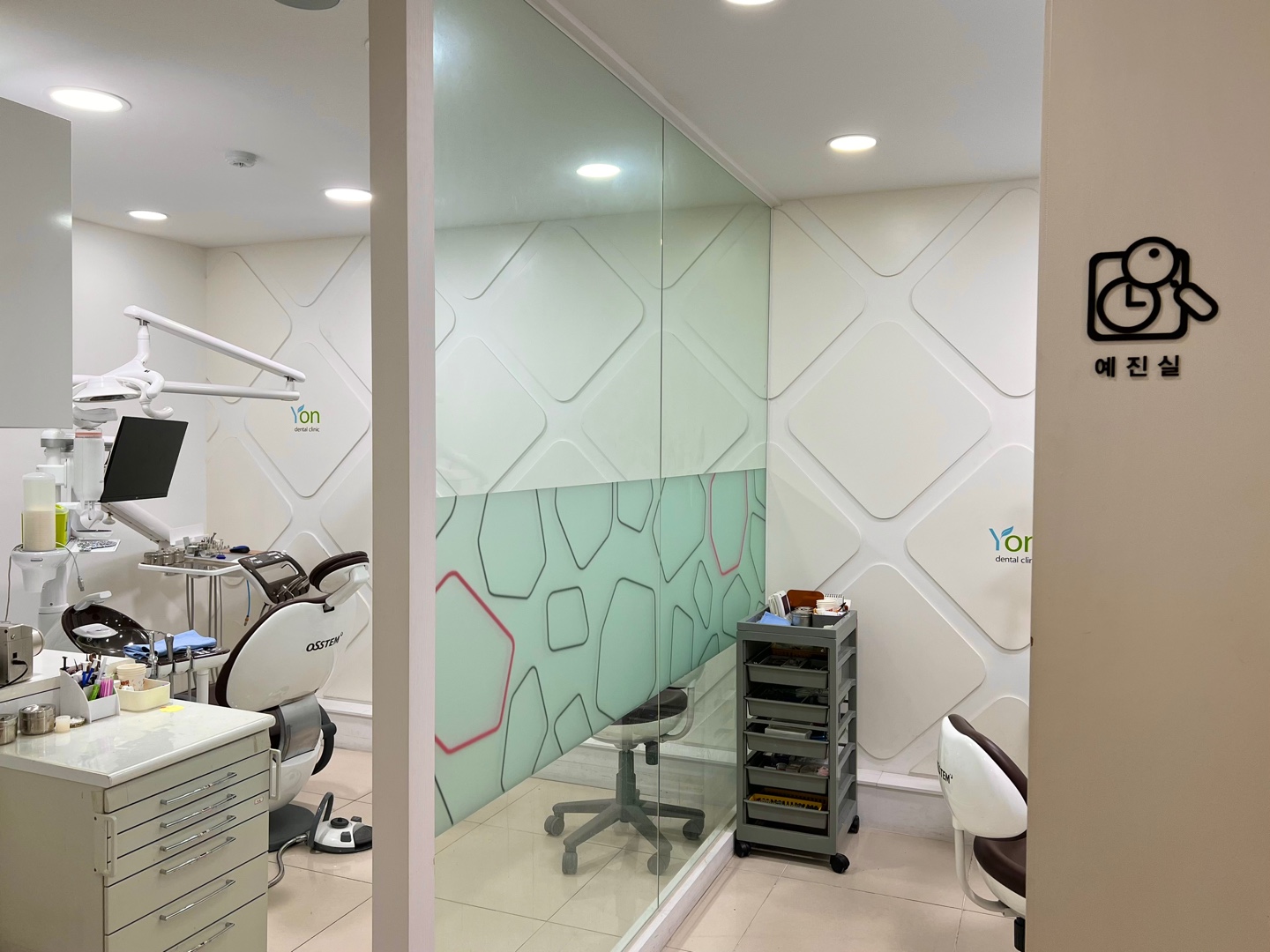 광화문연치과의원 대표 이미지