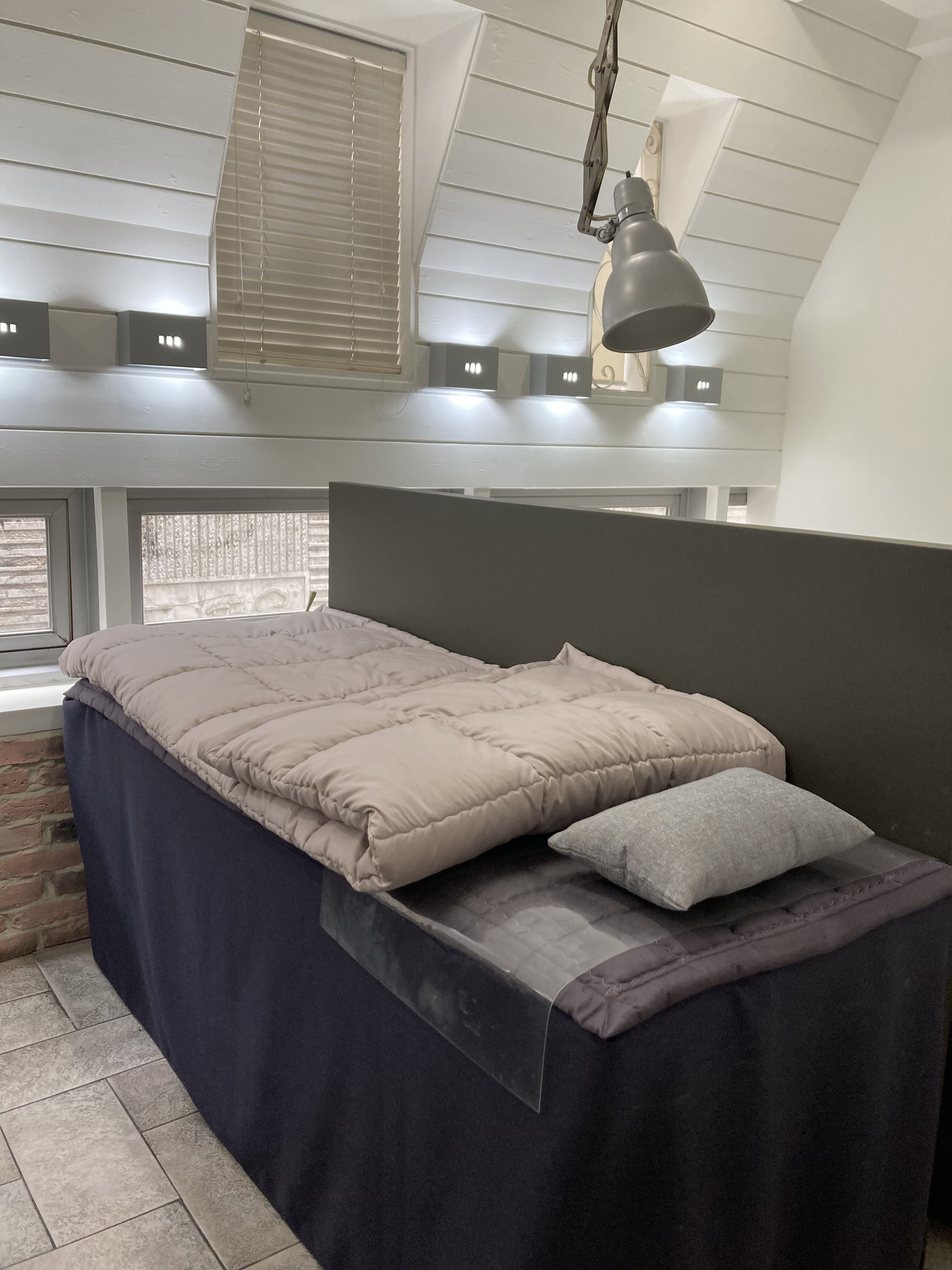 맑은내일 에스테틱 대표 이미지