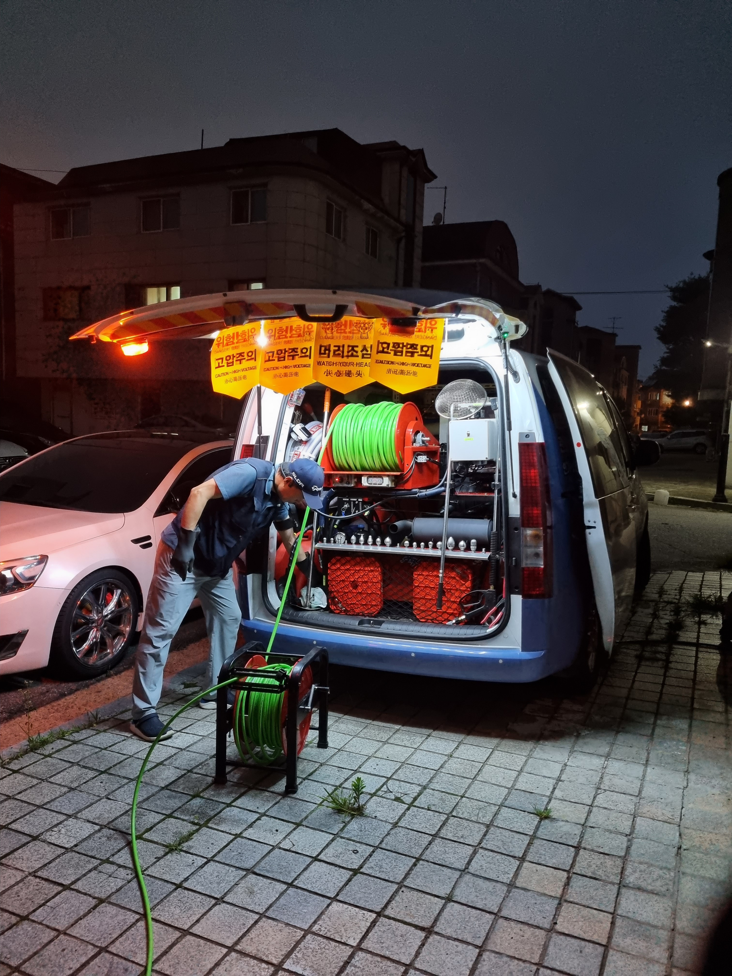 일산싱크대막힘하수구막힘변기막힘고압세척뚫음 배관뚫는사람들