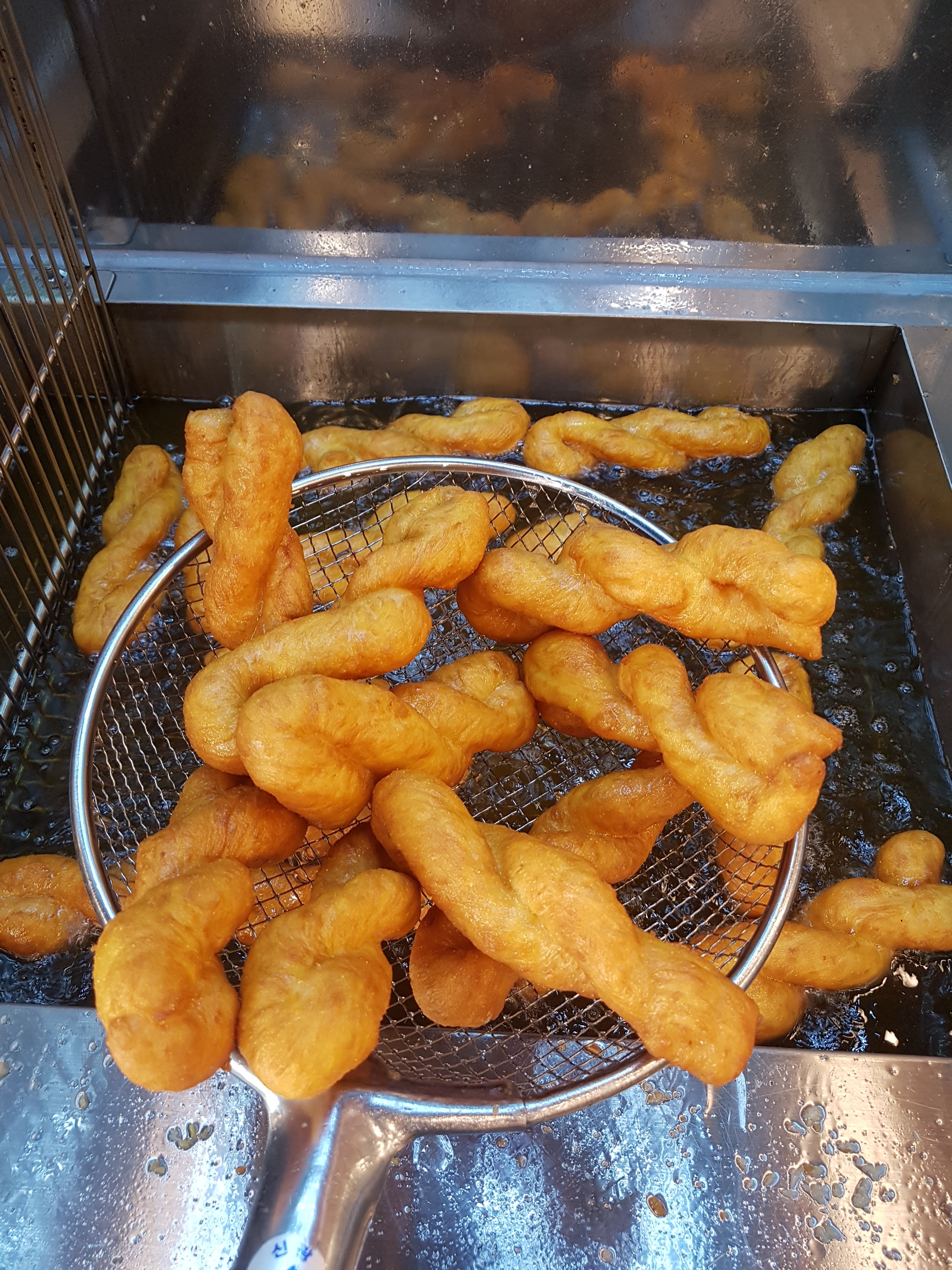 꽈배기까페