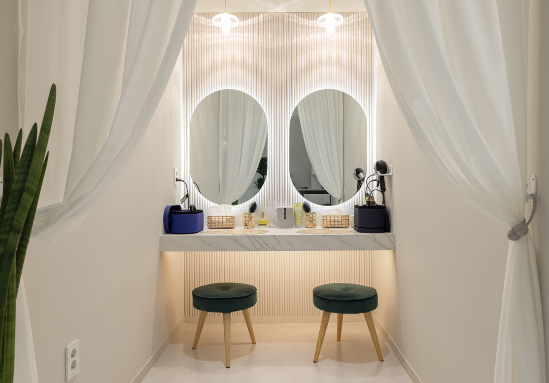 담혜원 스칼프라운지 합정교보문고점 대표 이미지