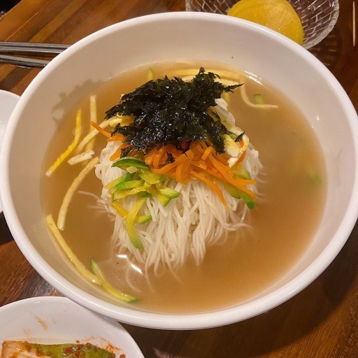 왕솥뚜껑삼겹살