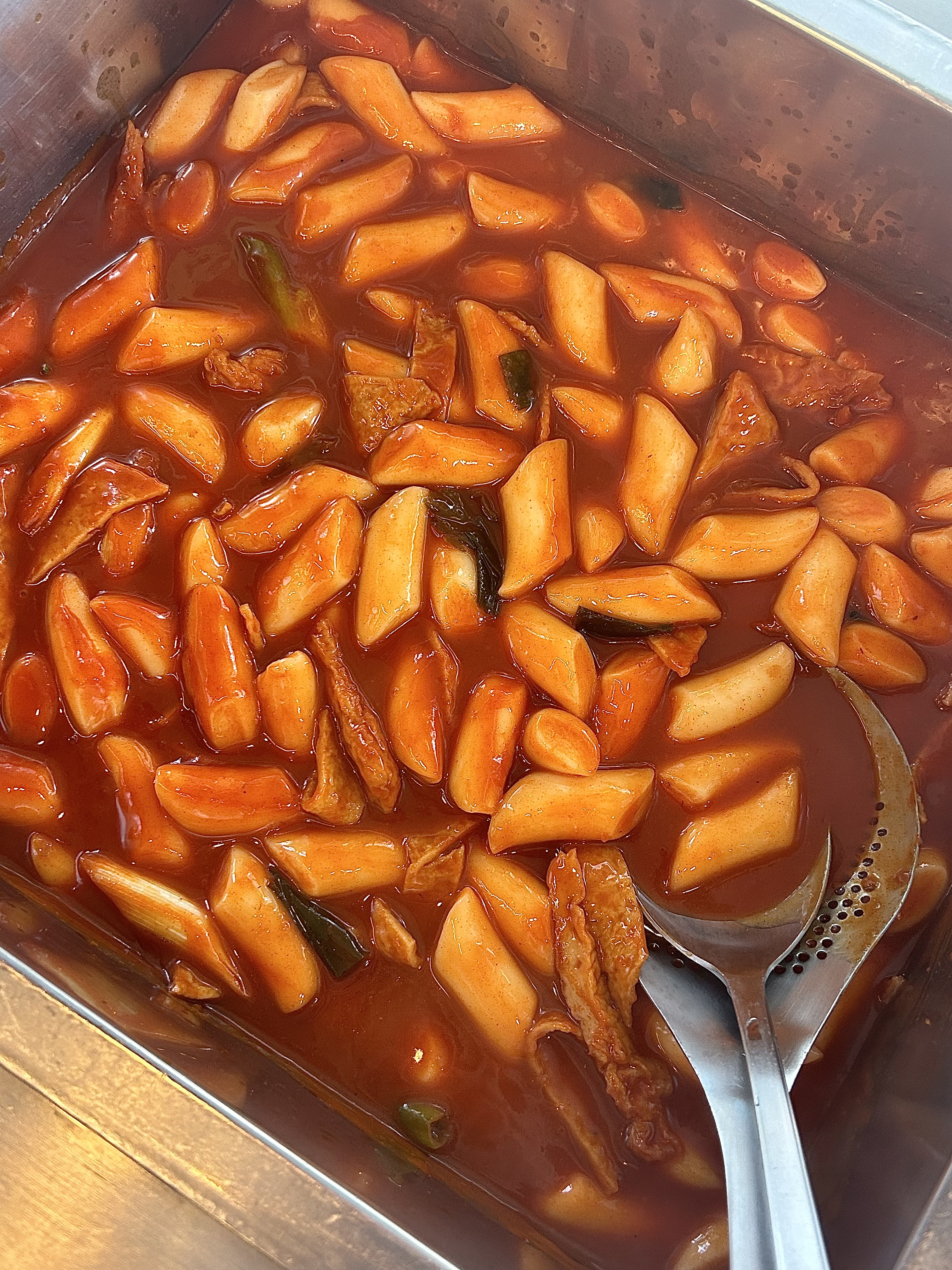 할멈탕수육김밥 운남점