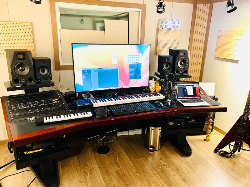 2번째 스튜디오 사진