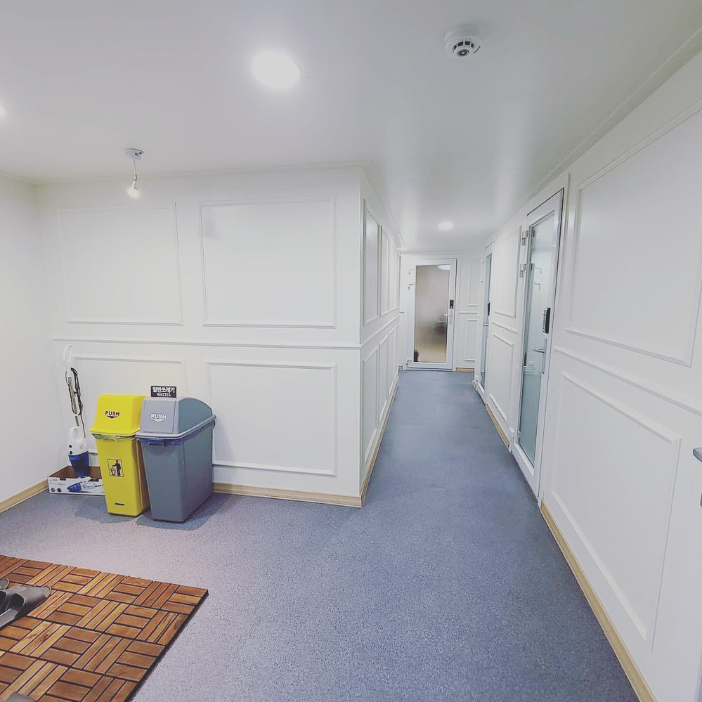 1번째 스튜디오 사진