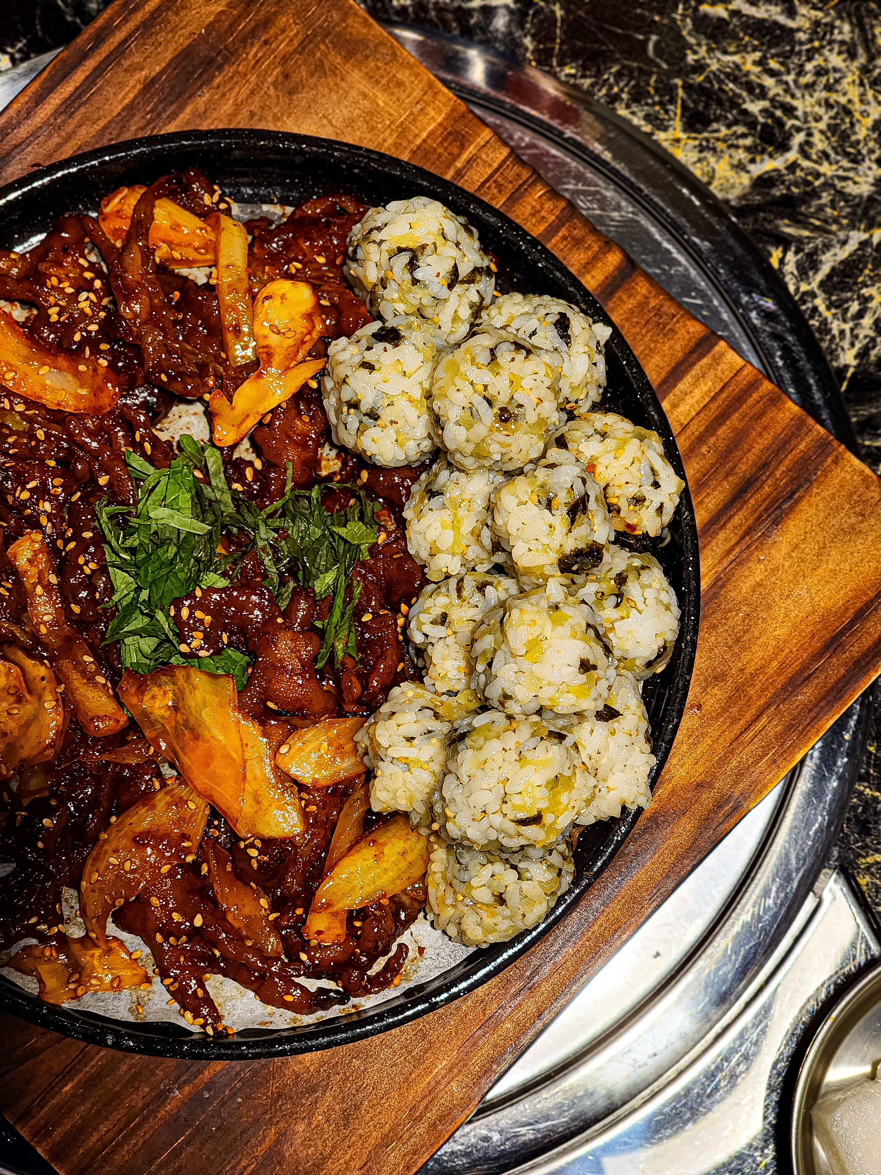 닭발싸롱 진주점