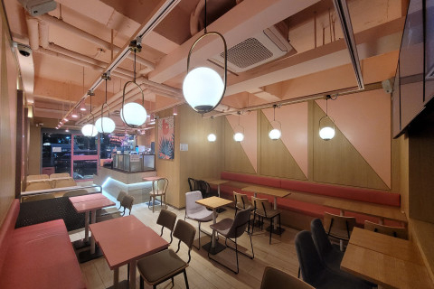 바나프레소 교대역점