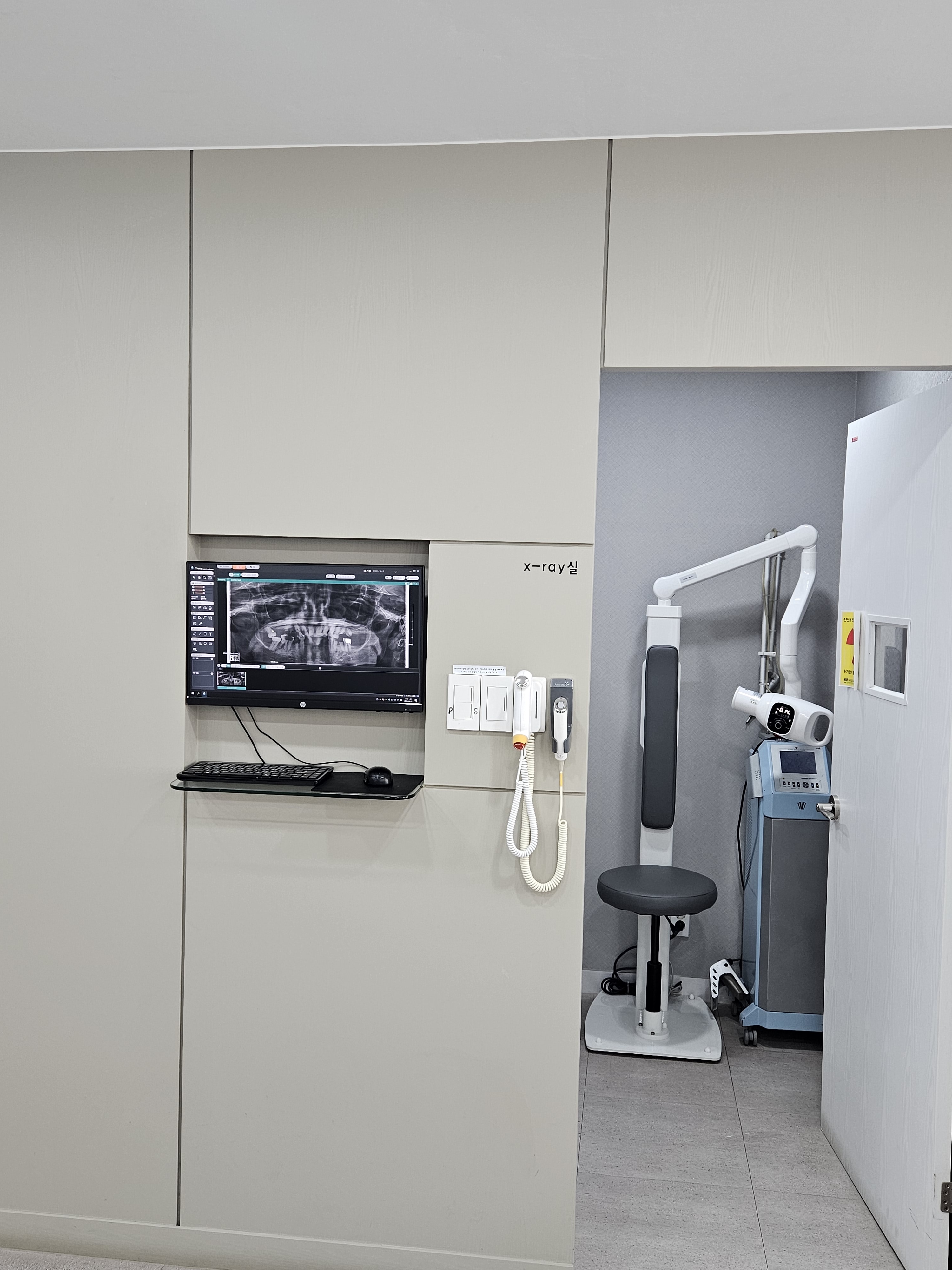 현대치과의원 대표 이미지