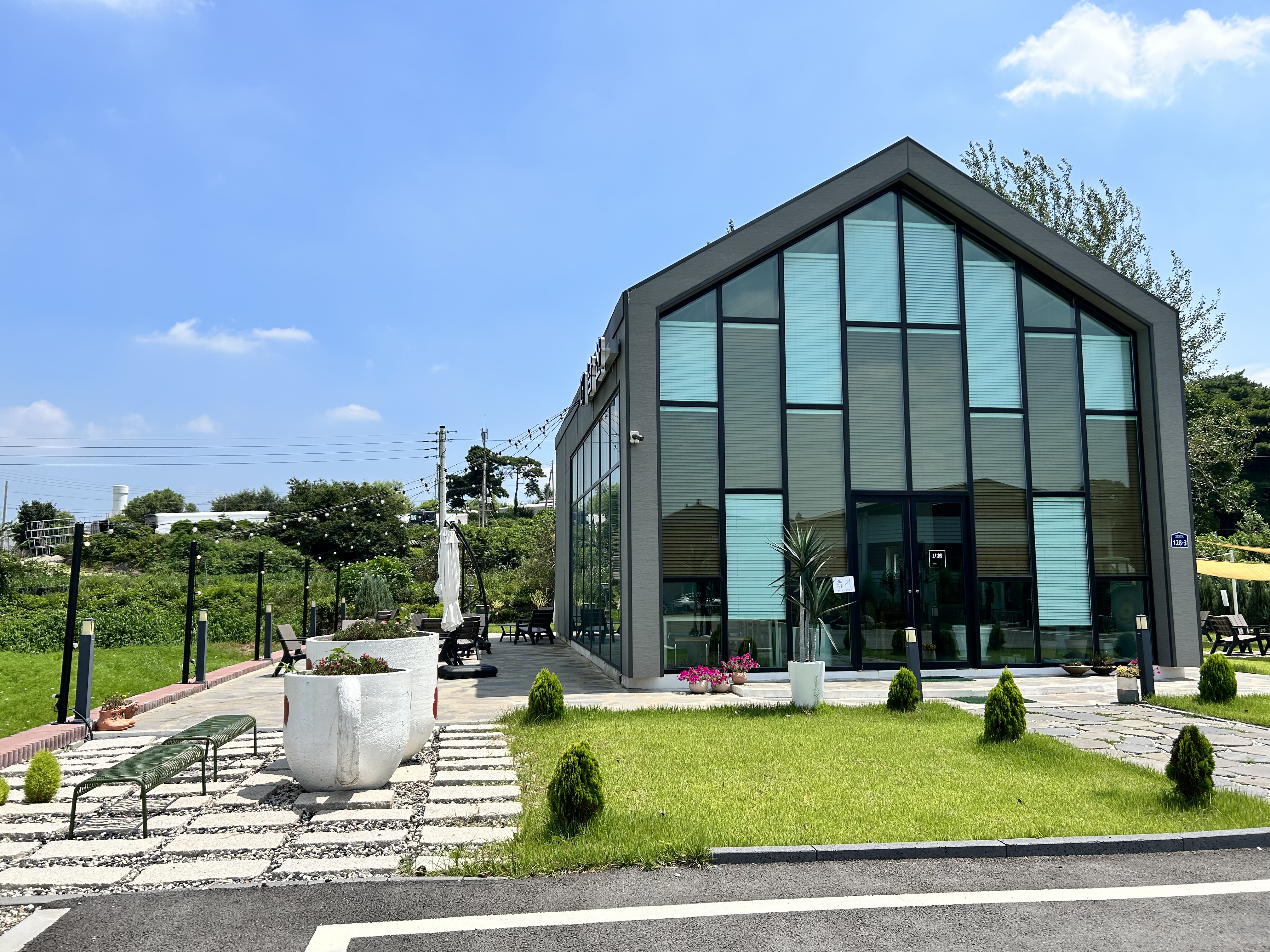 더남산 대표 이미지