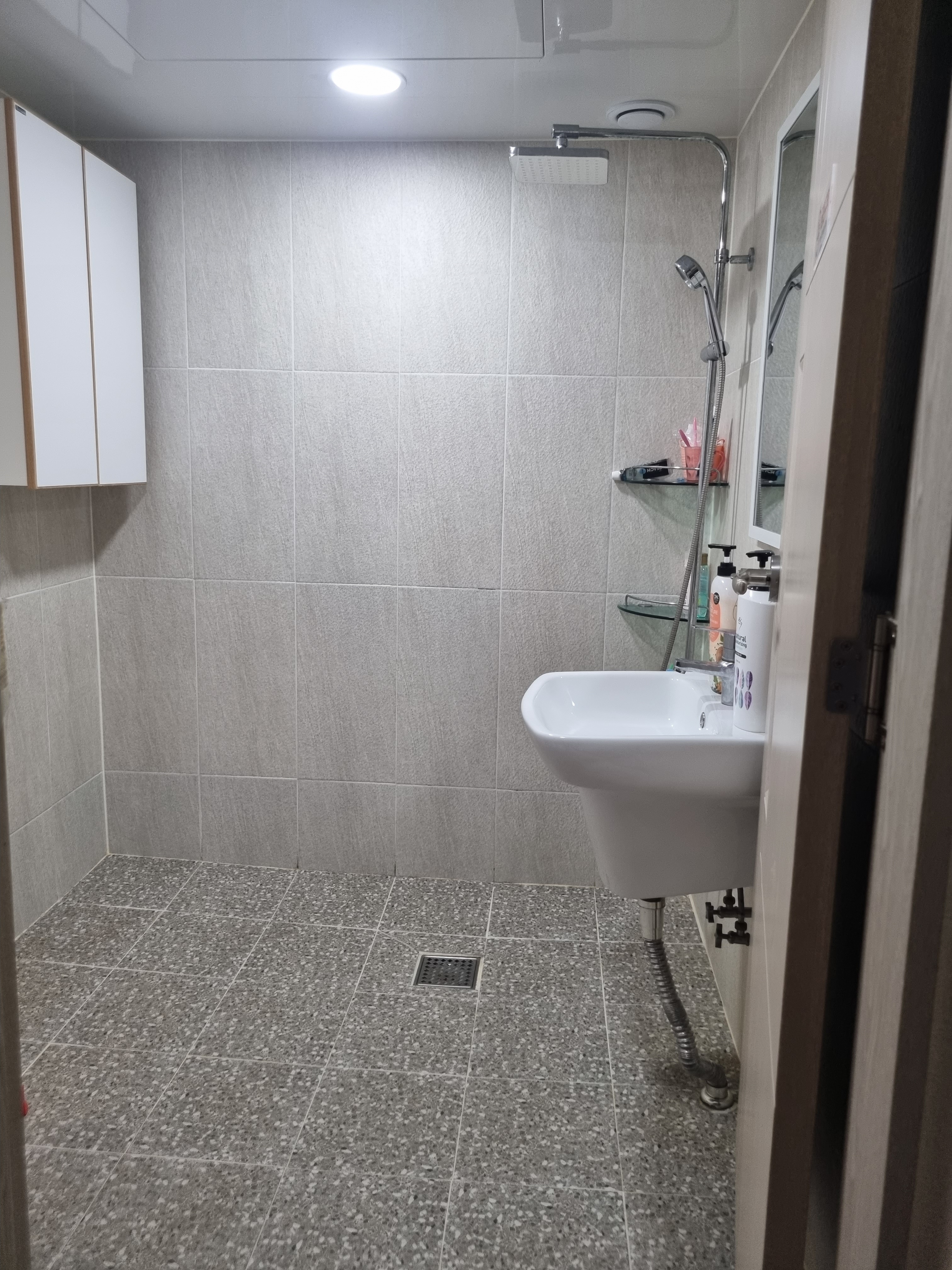 란 photo 2