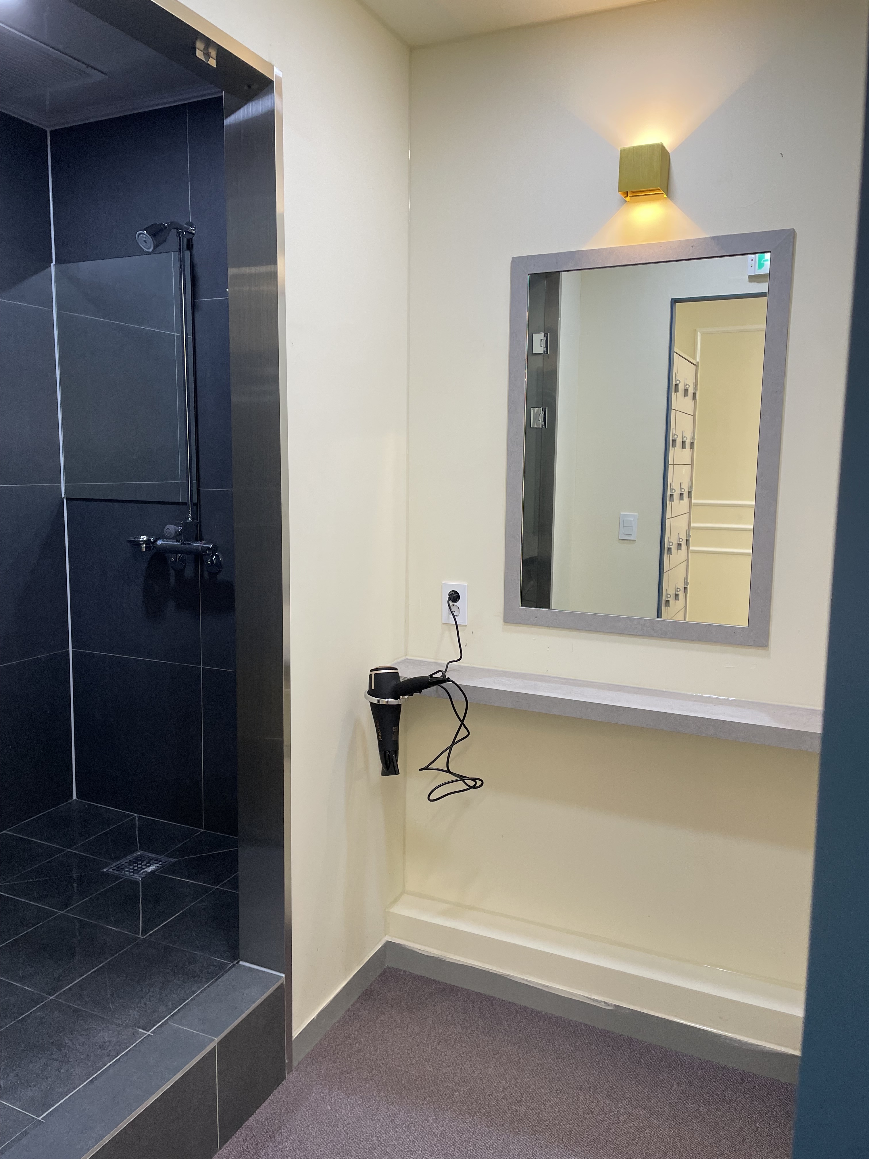 렛츠붐스피닝 대표 이미지