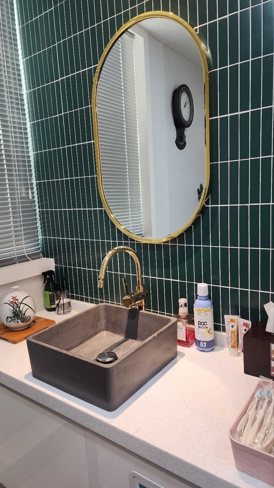 더뉴치과의원 대표 이미지