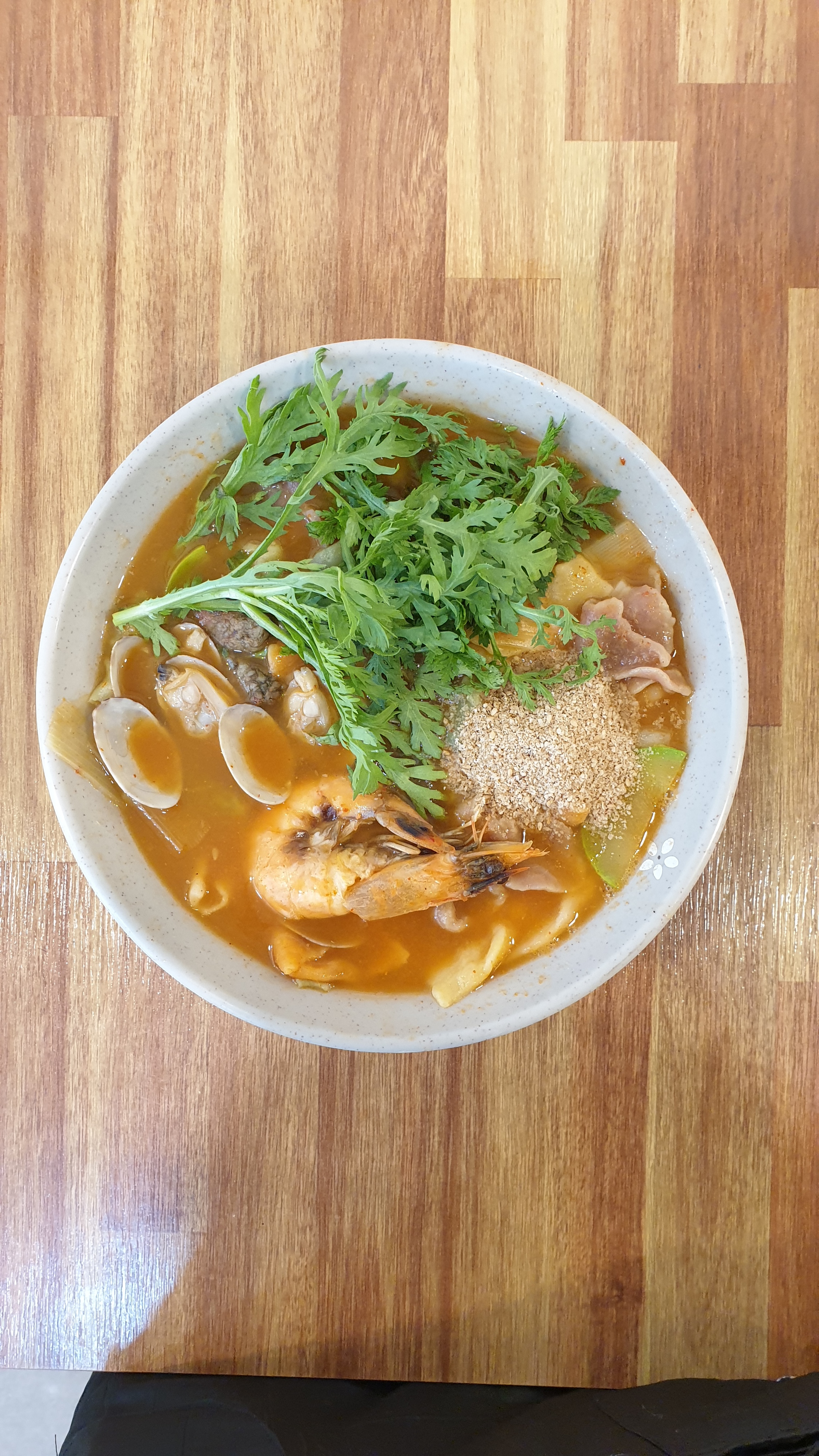 양지뜰칼국수