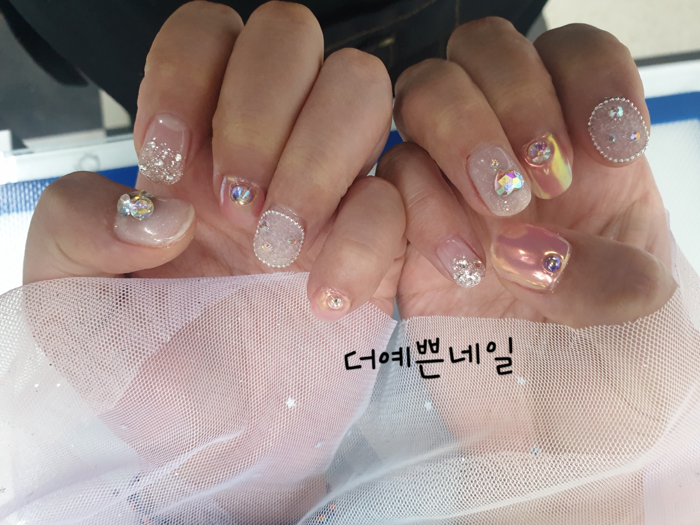더예쁜네일