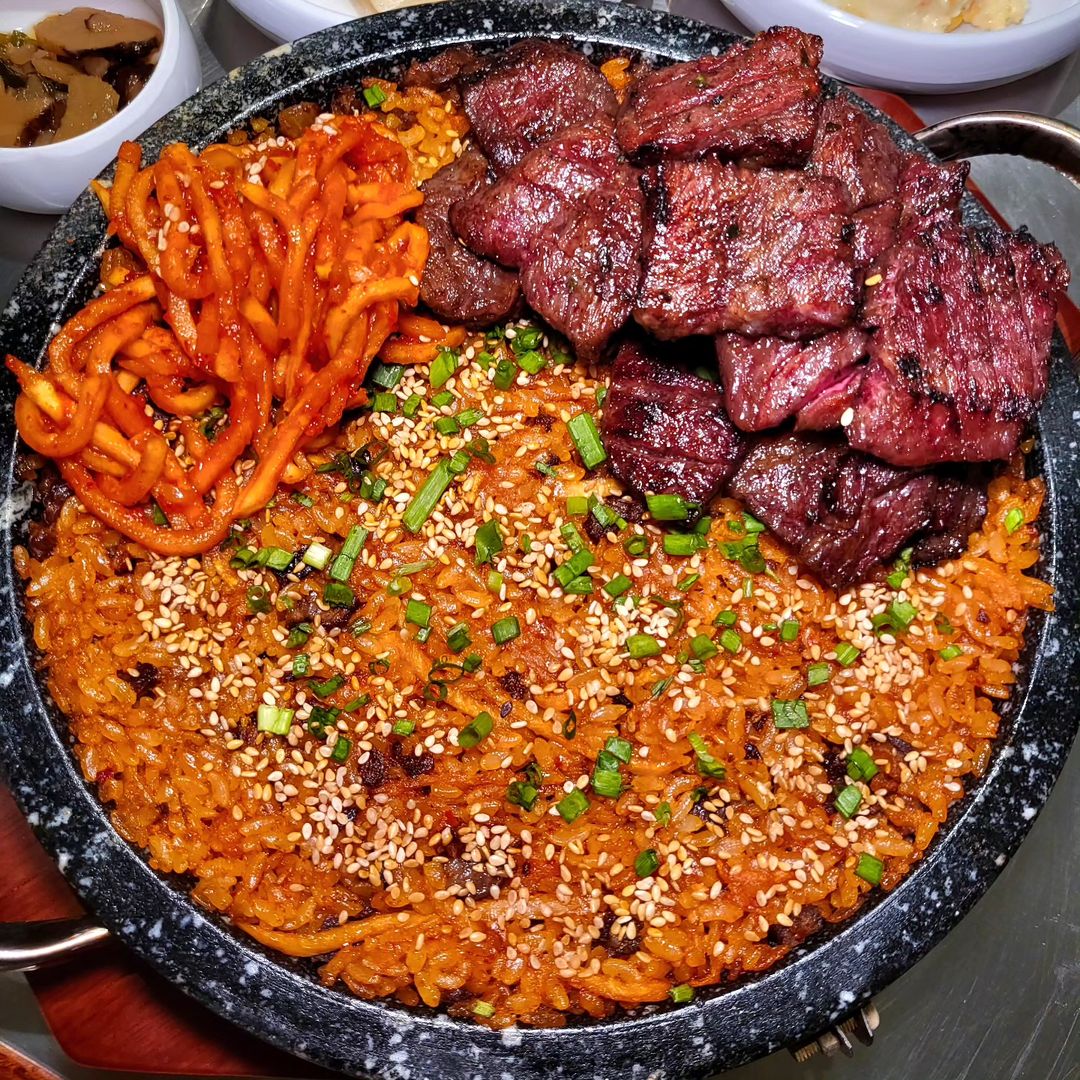 청기와타운 신사역점