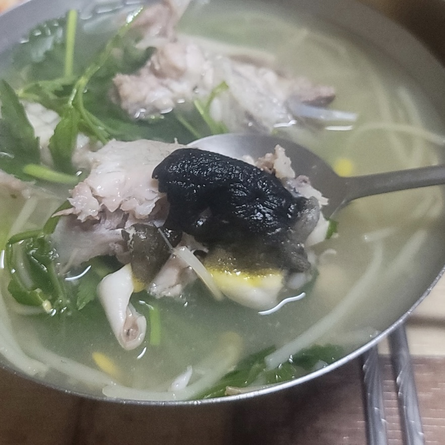 돌고래할매복집