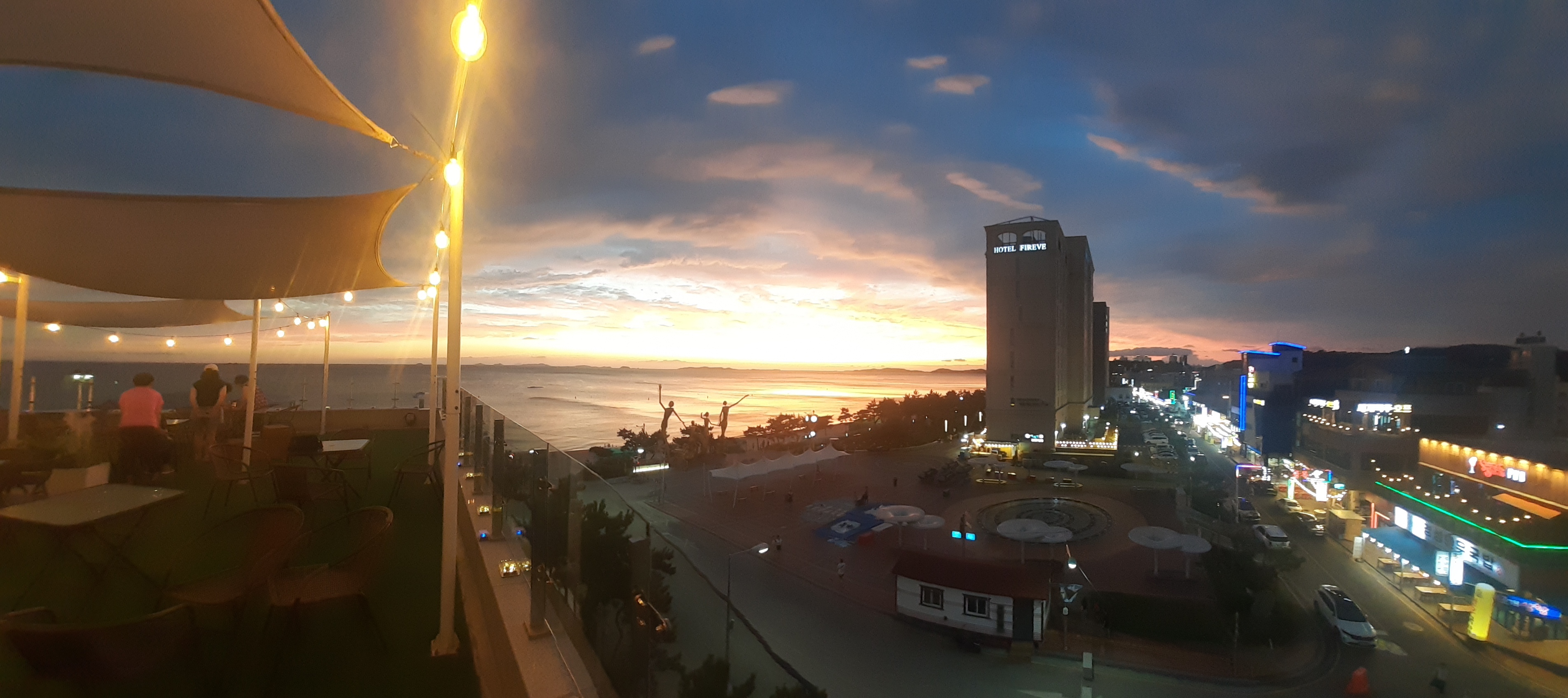 충남 보령시 바다가보이는카페추천 바다가보이는카페 Have it