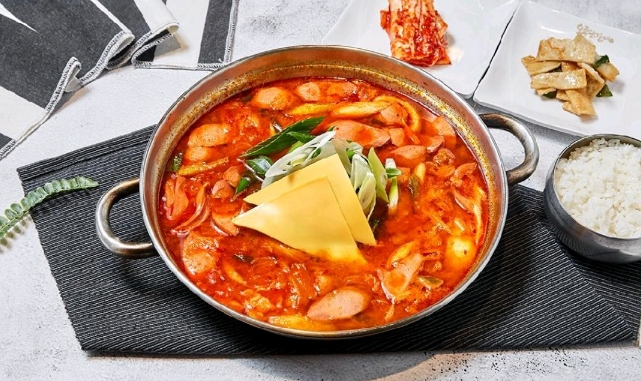 오투닭갈비부대찌개판교