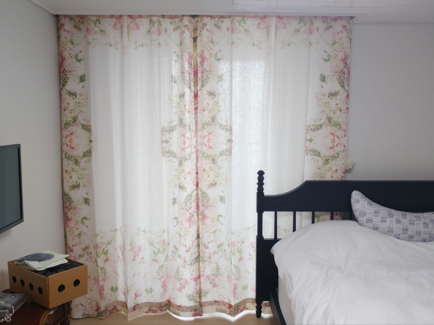 블라인드갤러리 대표 이미지