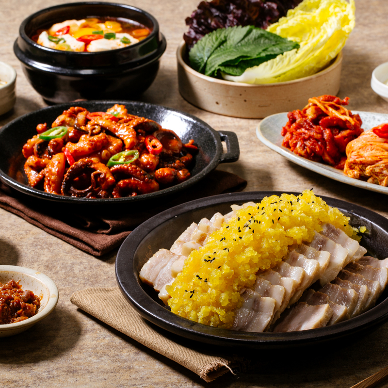 돈통마늘보쌈 시흥거북섬점