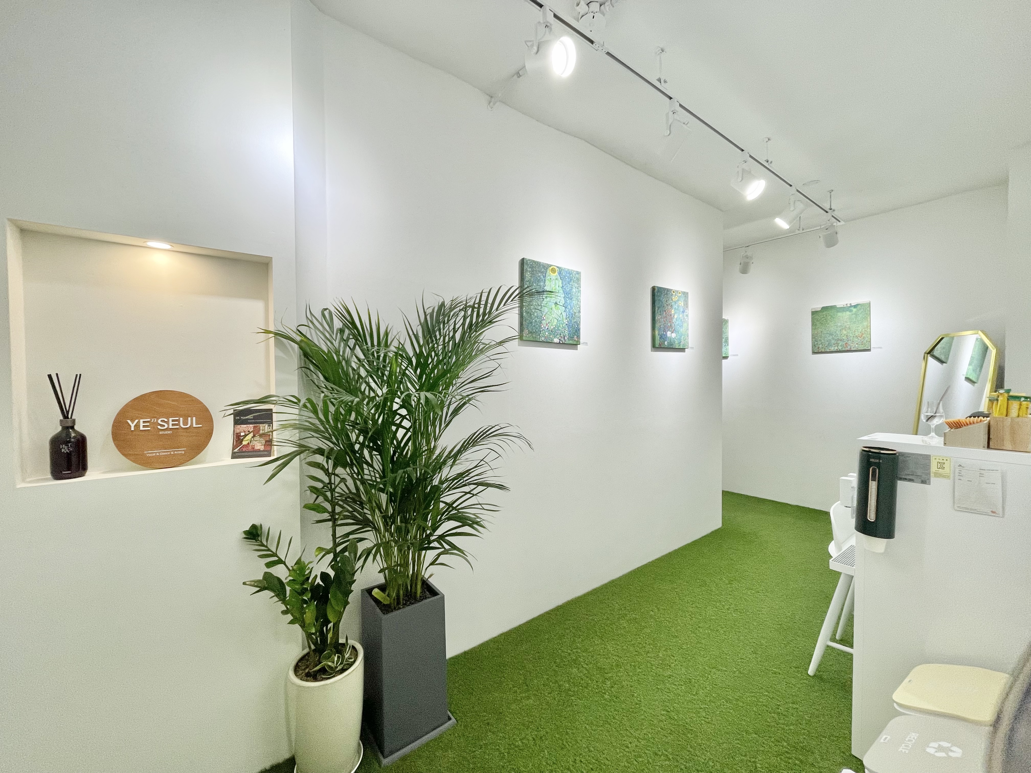 4번째 스튜디오 사진