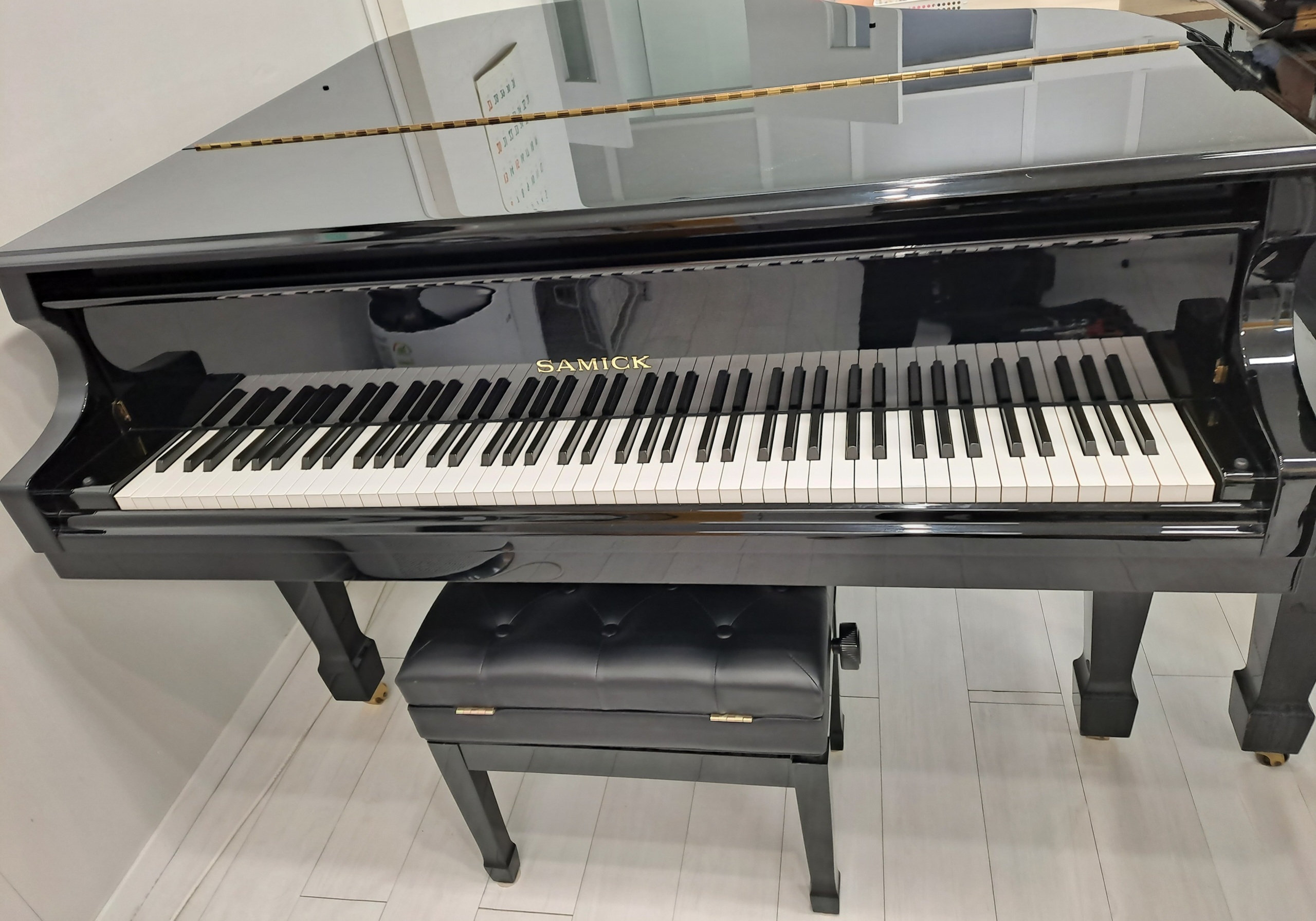 1번째 스튜디오 사진