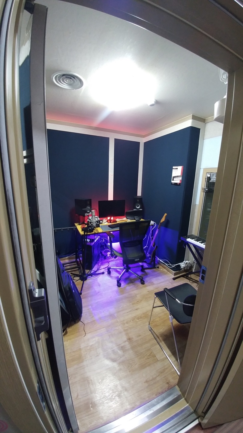 2번째 스튜디오 사진