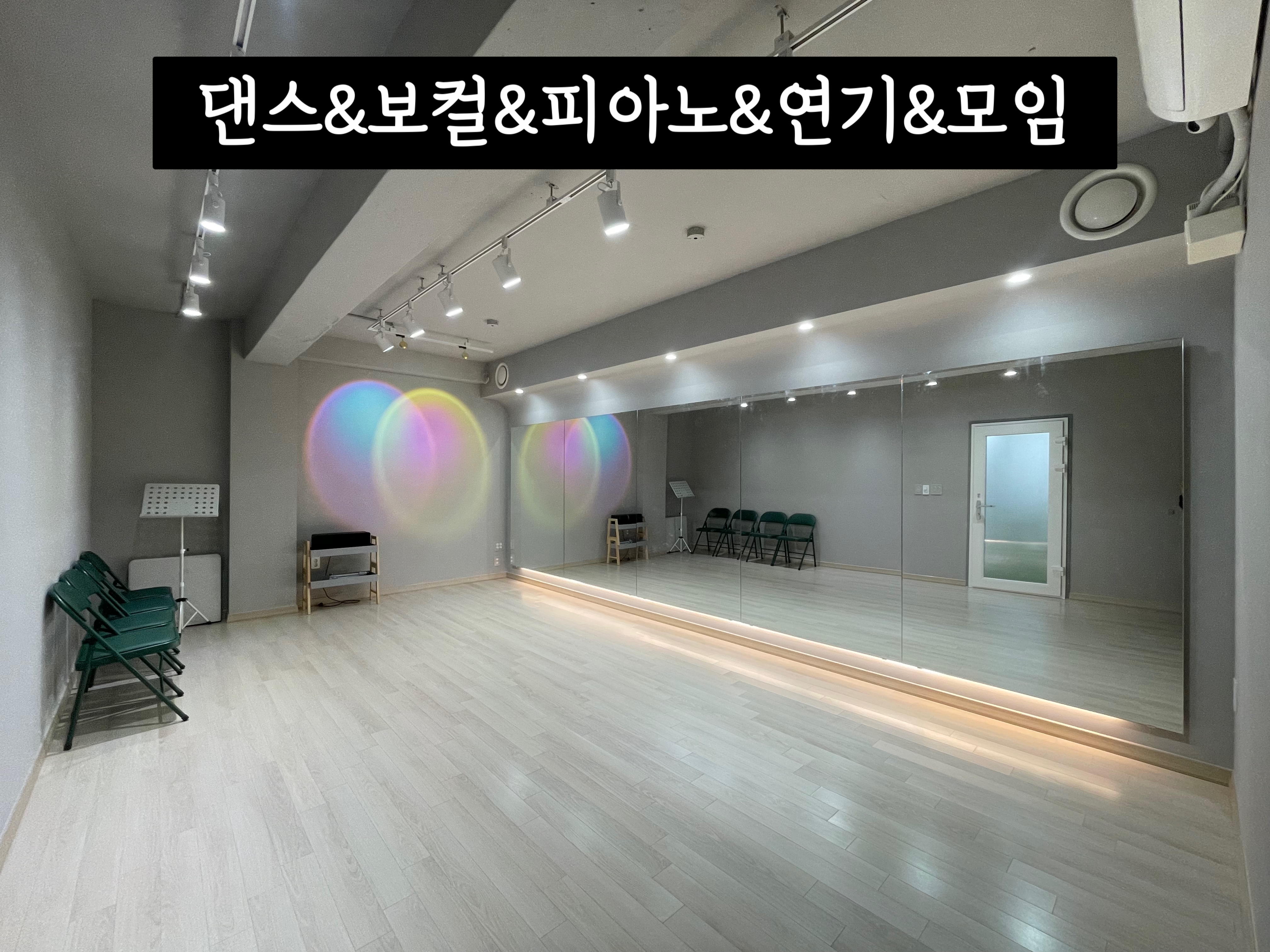 1번째 스튜디오 사진