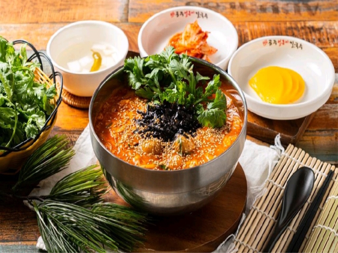 명호공주얼큰이칼국수 쭈꾸미 금천점