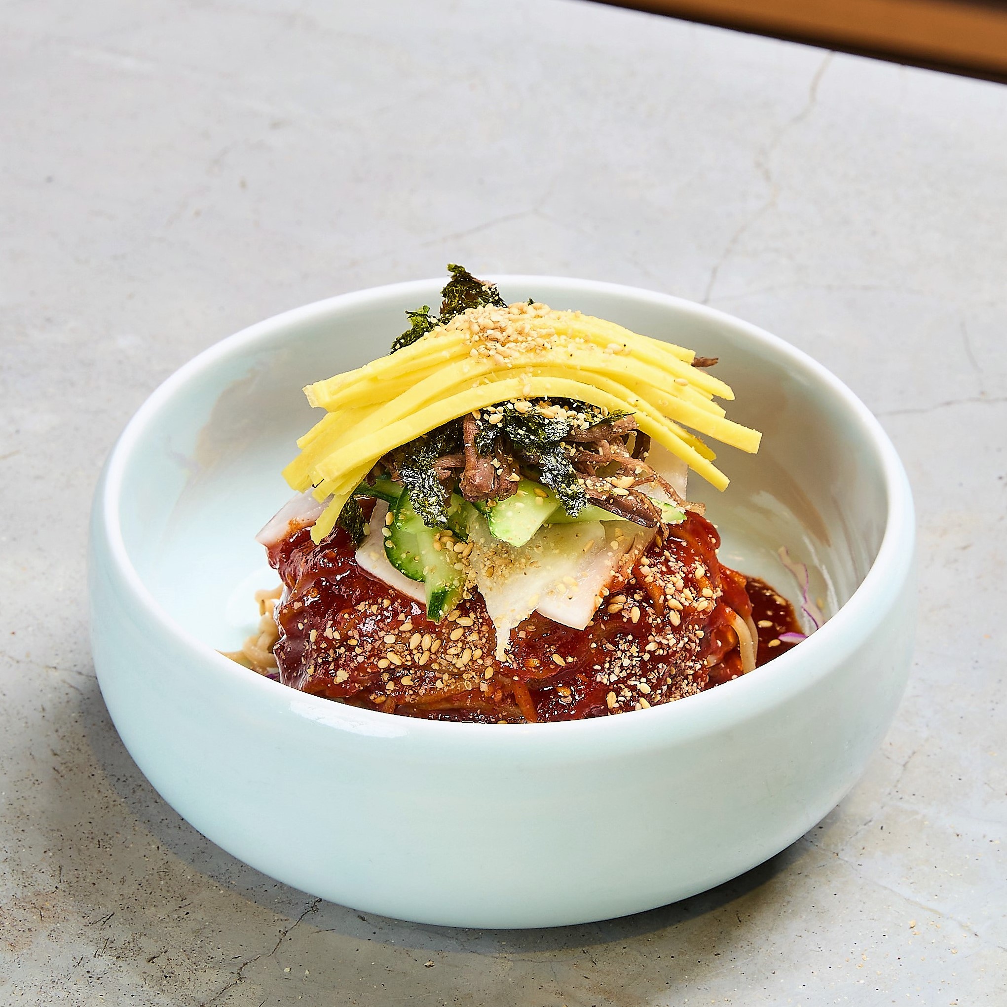 한우양지 비빔막국수