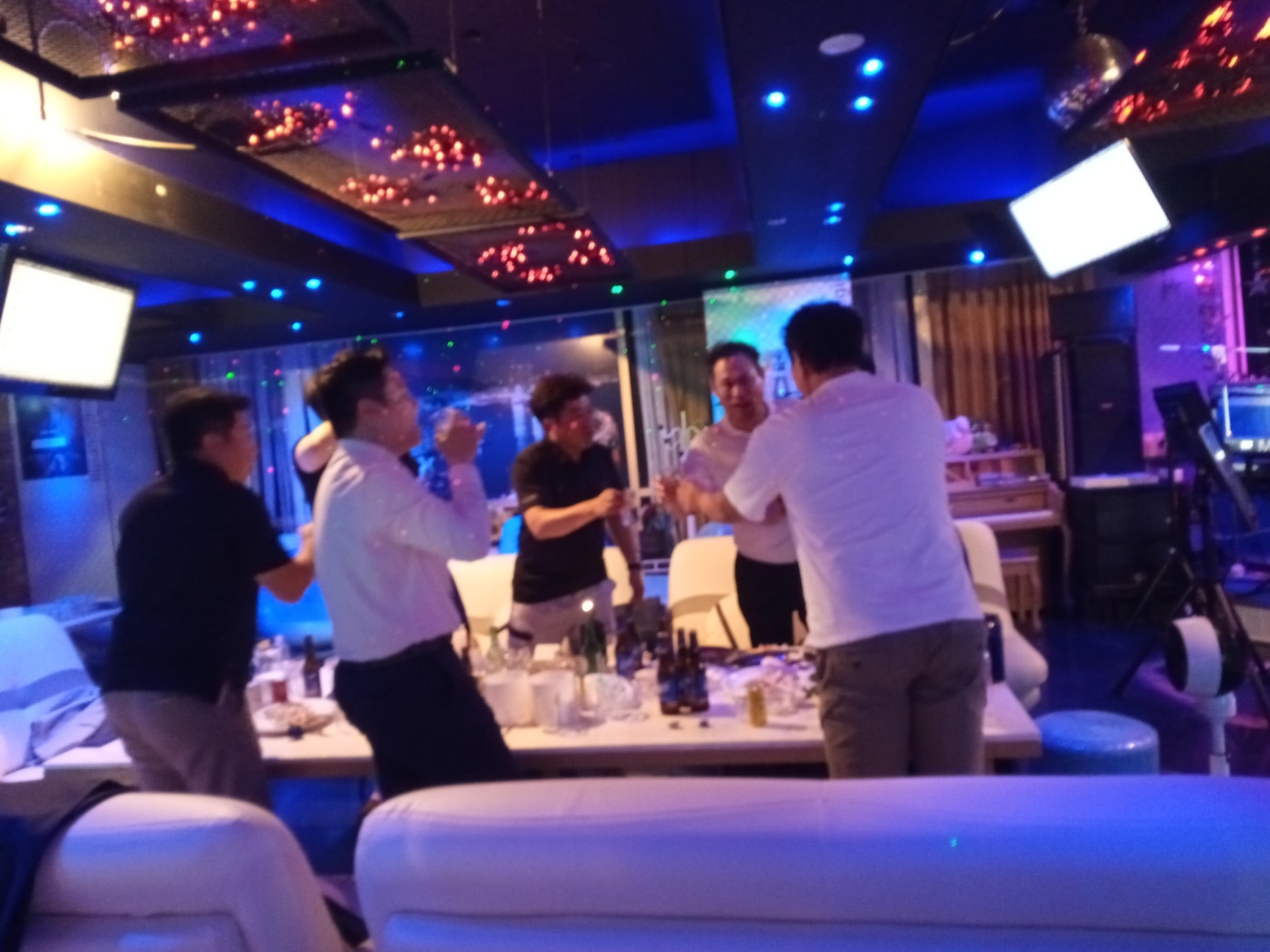 부산갈매기7080라이브클럽