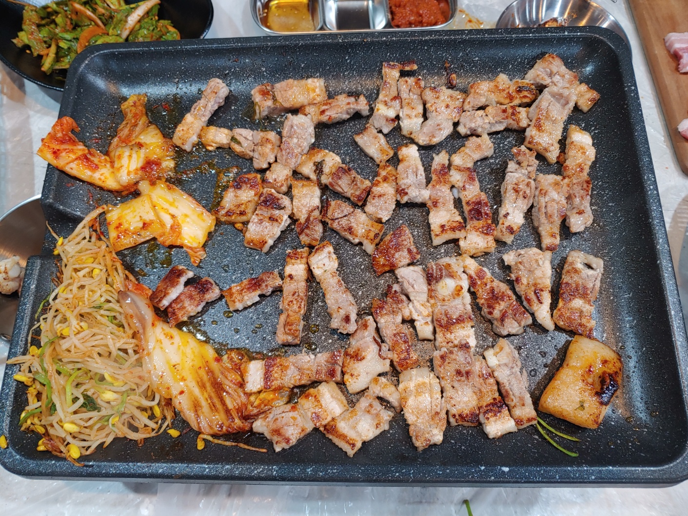 비비고삼겹살