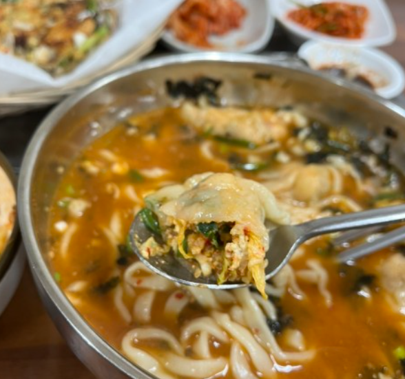 향촌칼국수