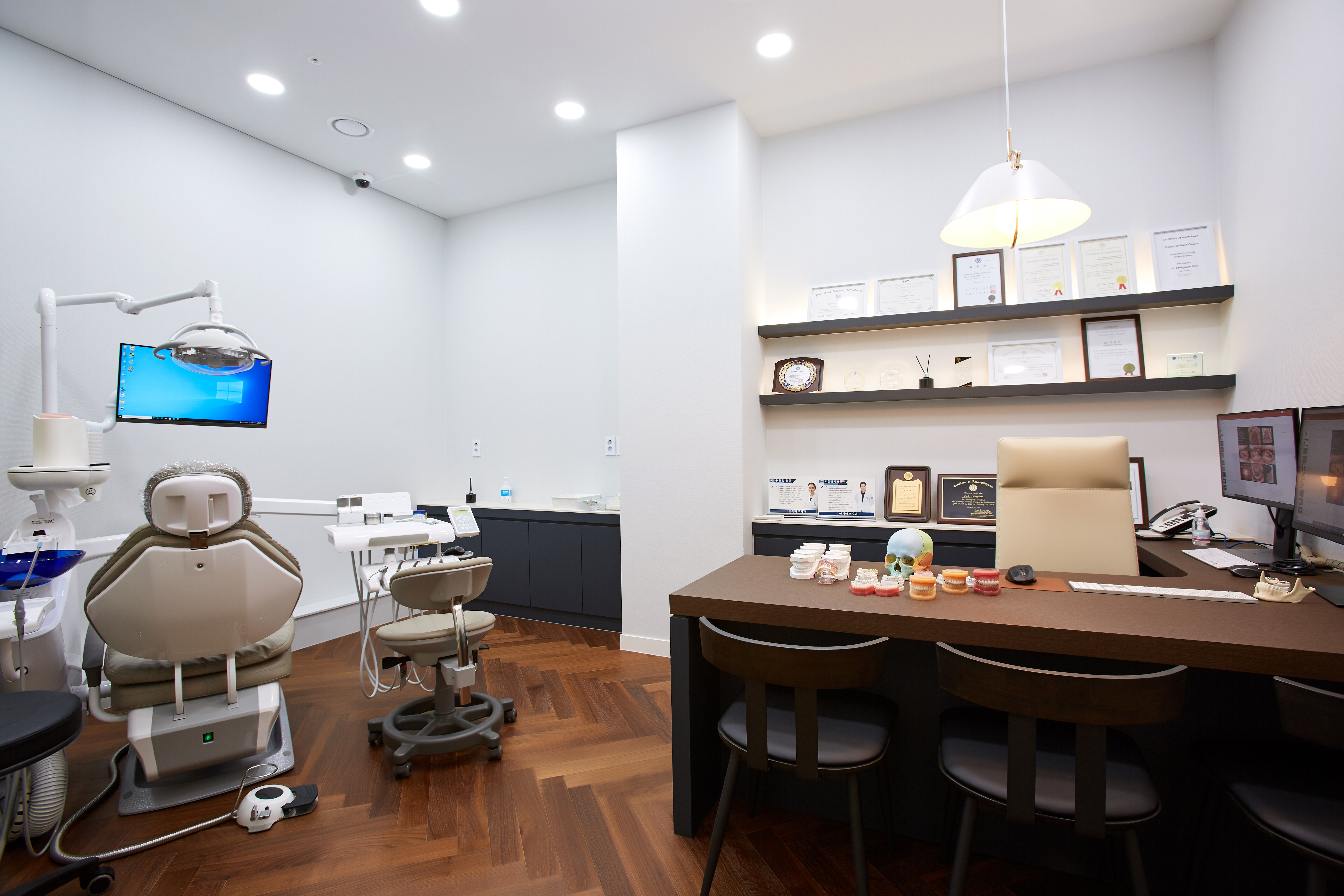 연세바로치과교정과치과의원 대표 이미지