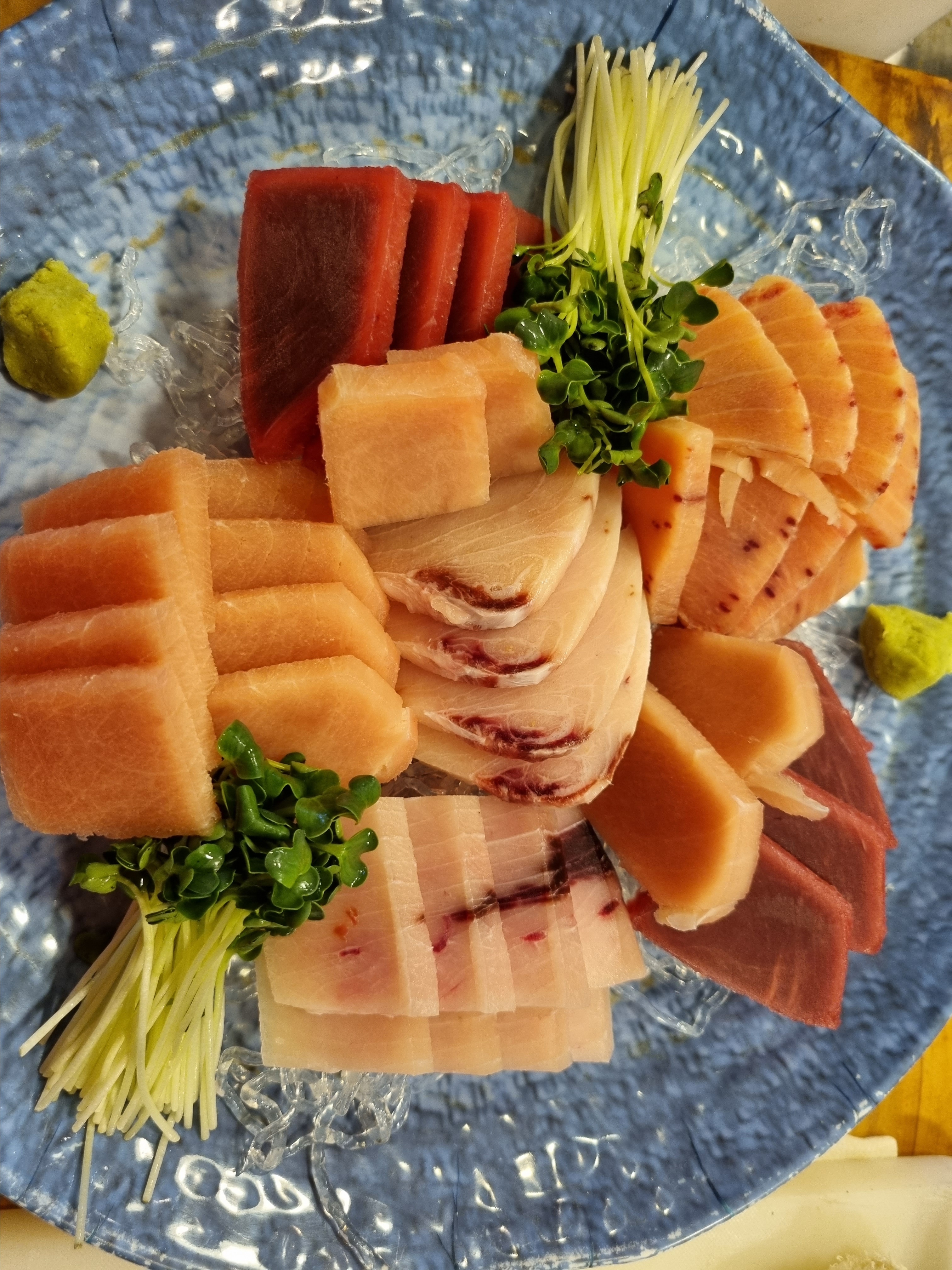 준초밥참치&탕