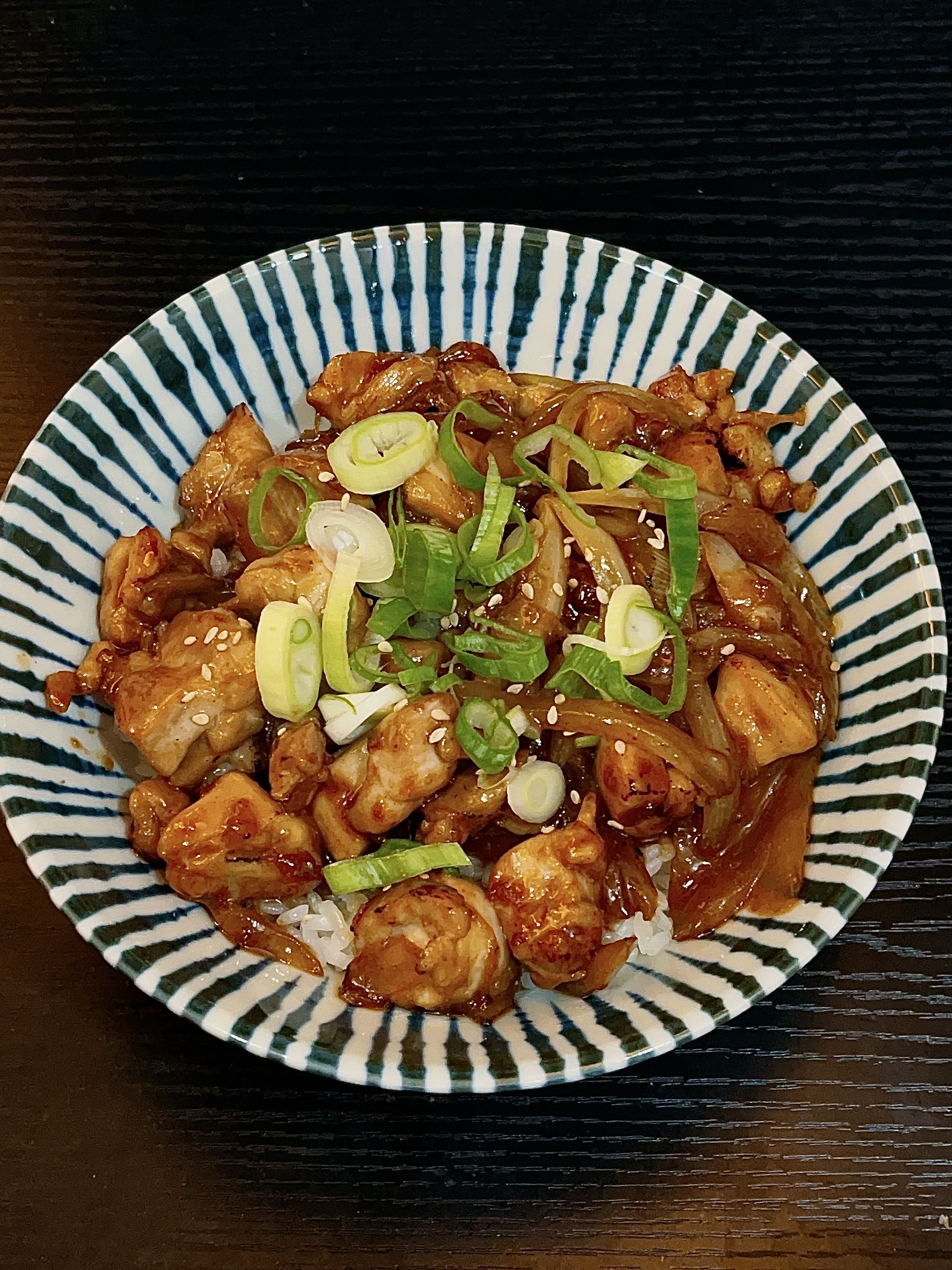덮마니