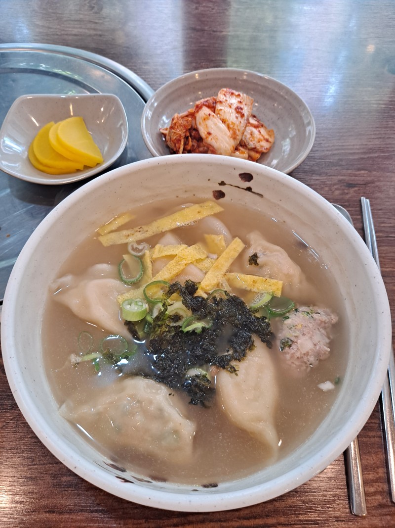 만두랑 양재본점