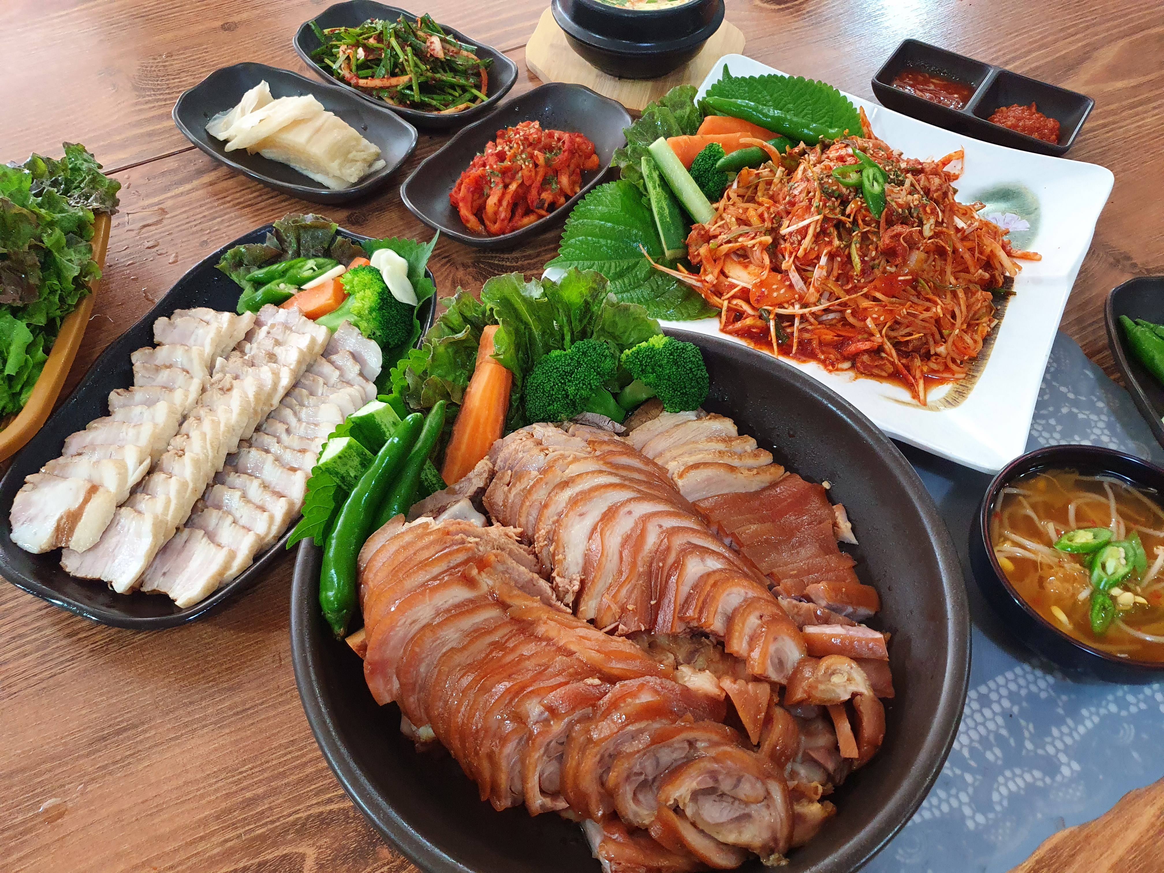 신서방장수불족발보쌈