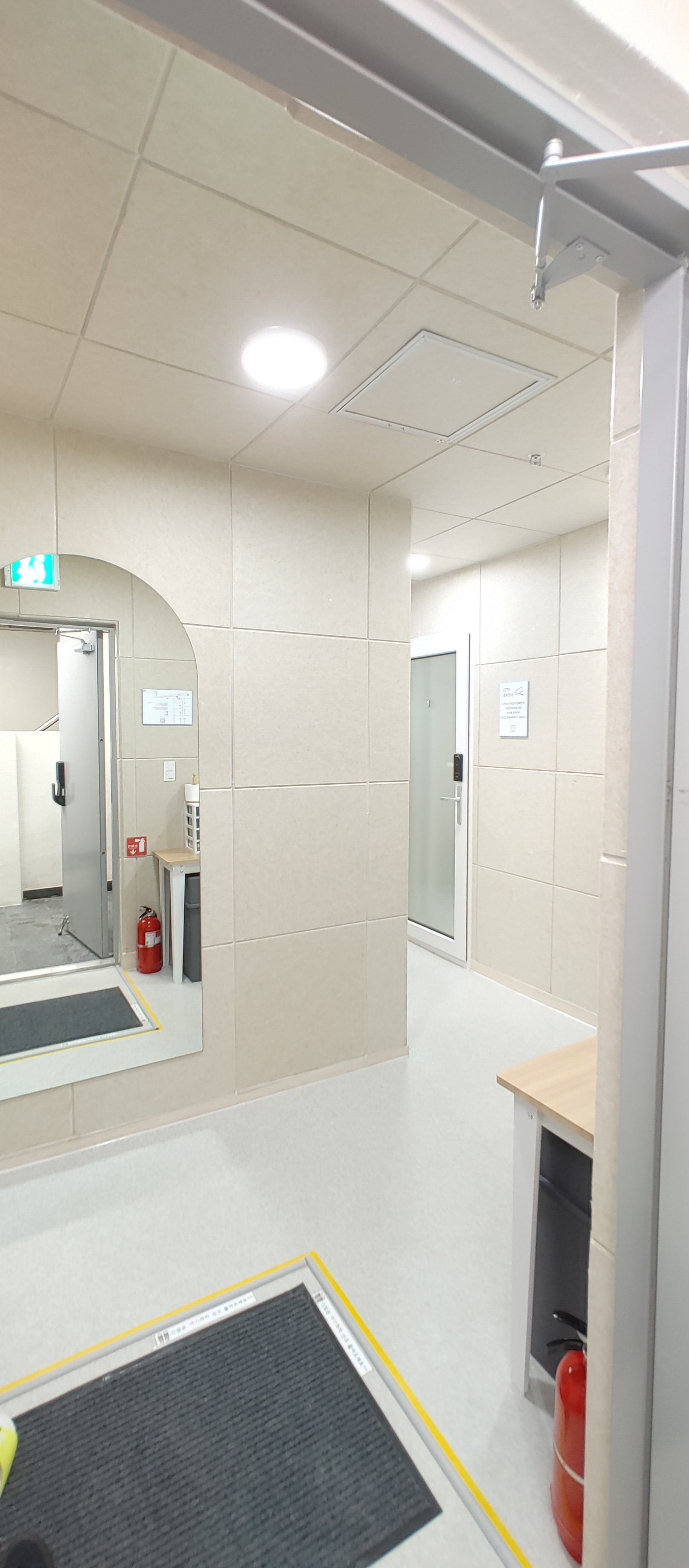 4번째 스튜디오 사진